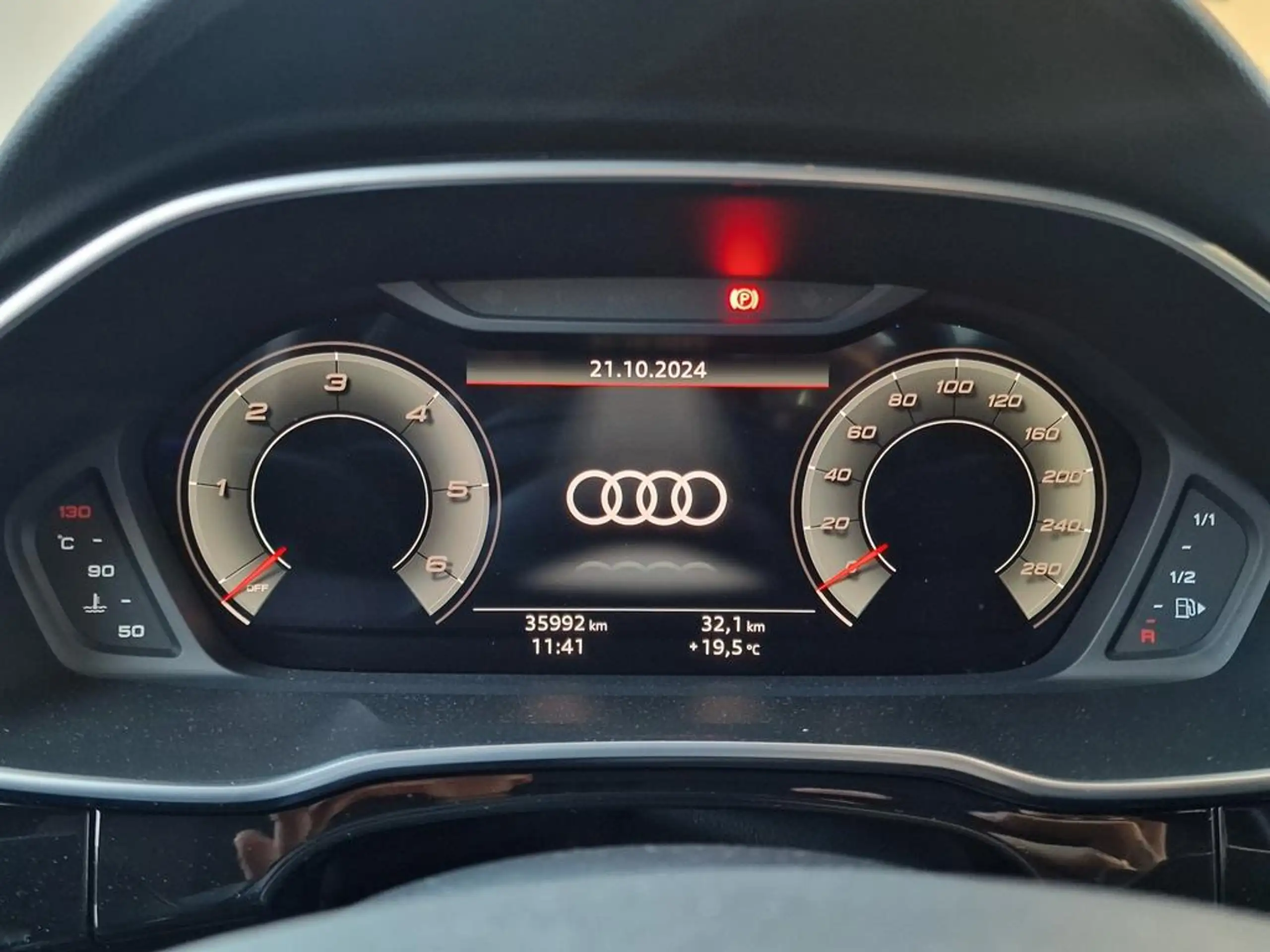 Audi - Q3