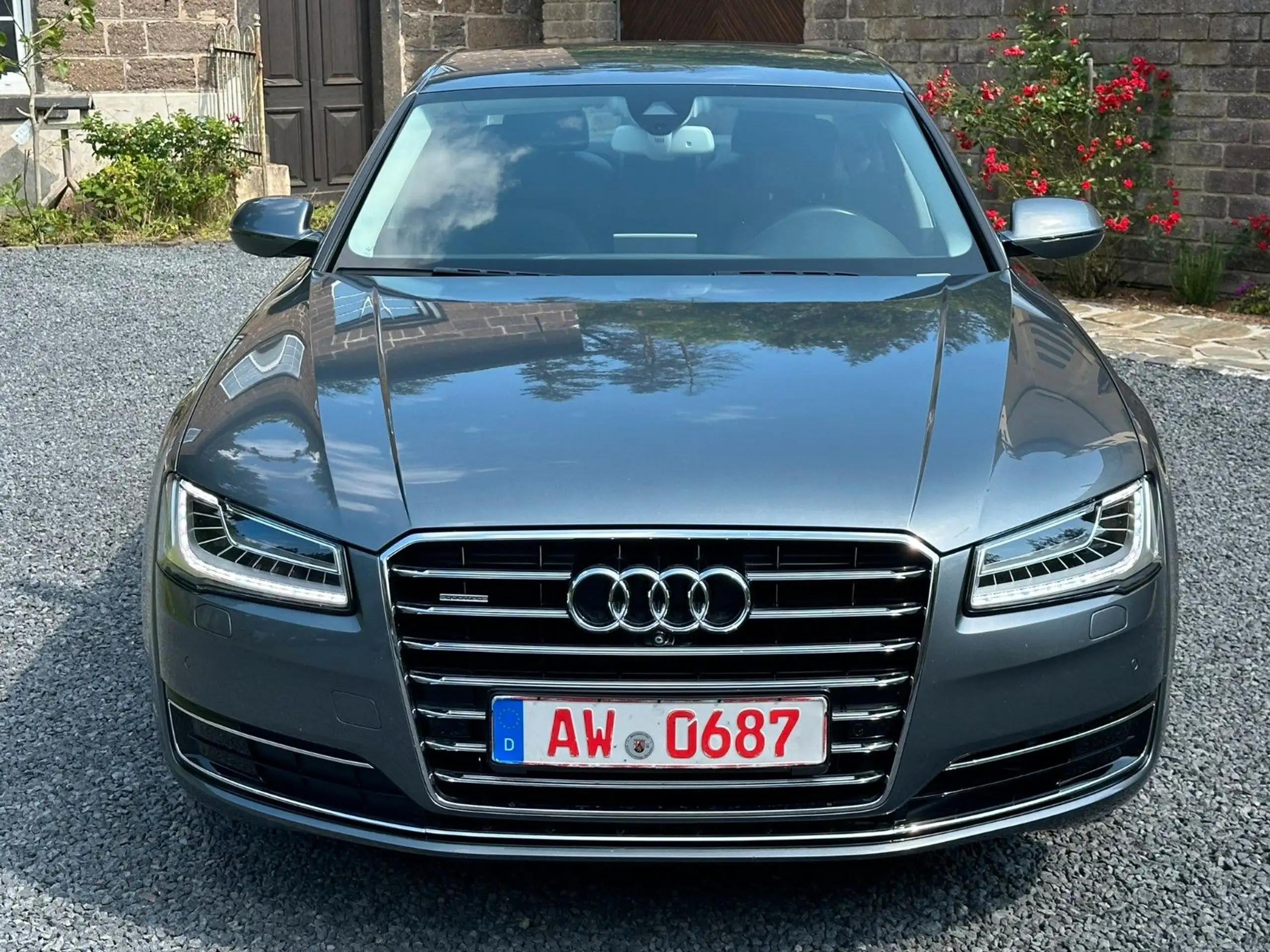 Audi - A8