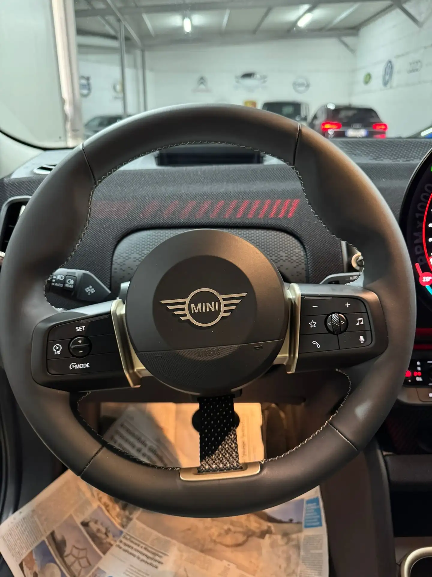 MINI - Countryman C