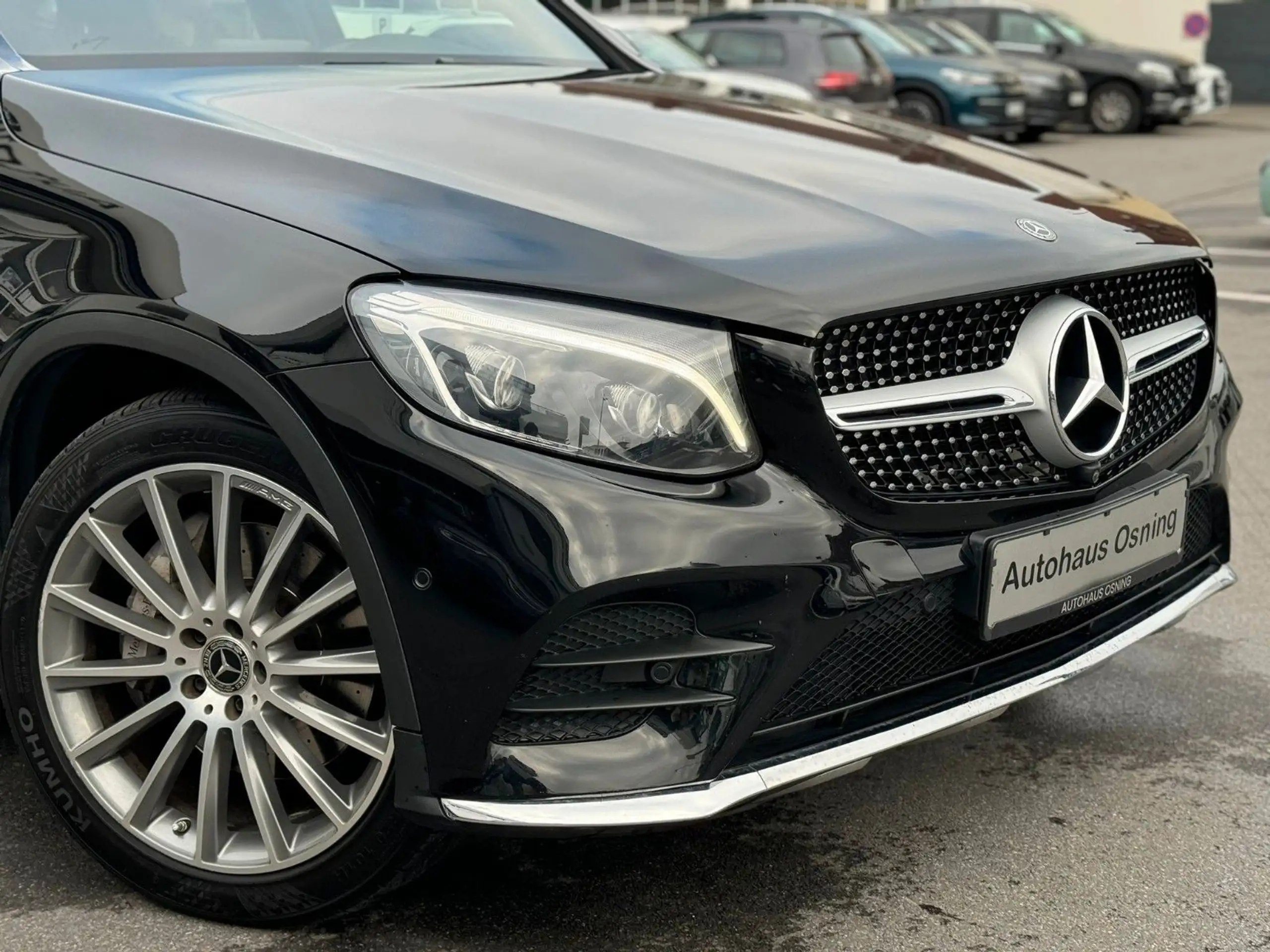 Mercedes-Benz - GLC 220