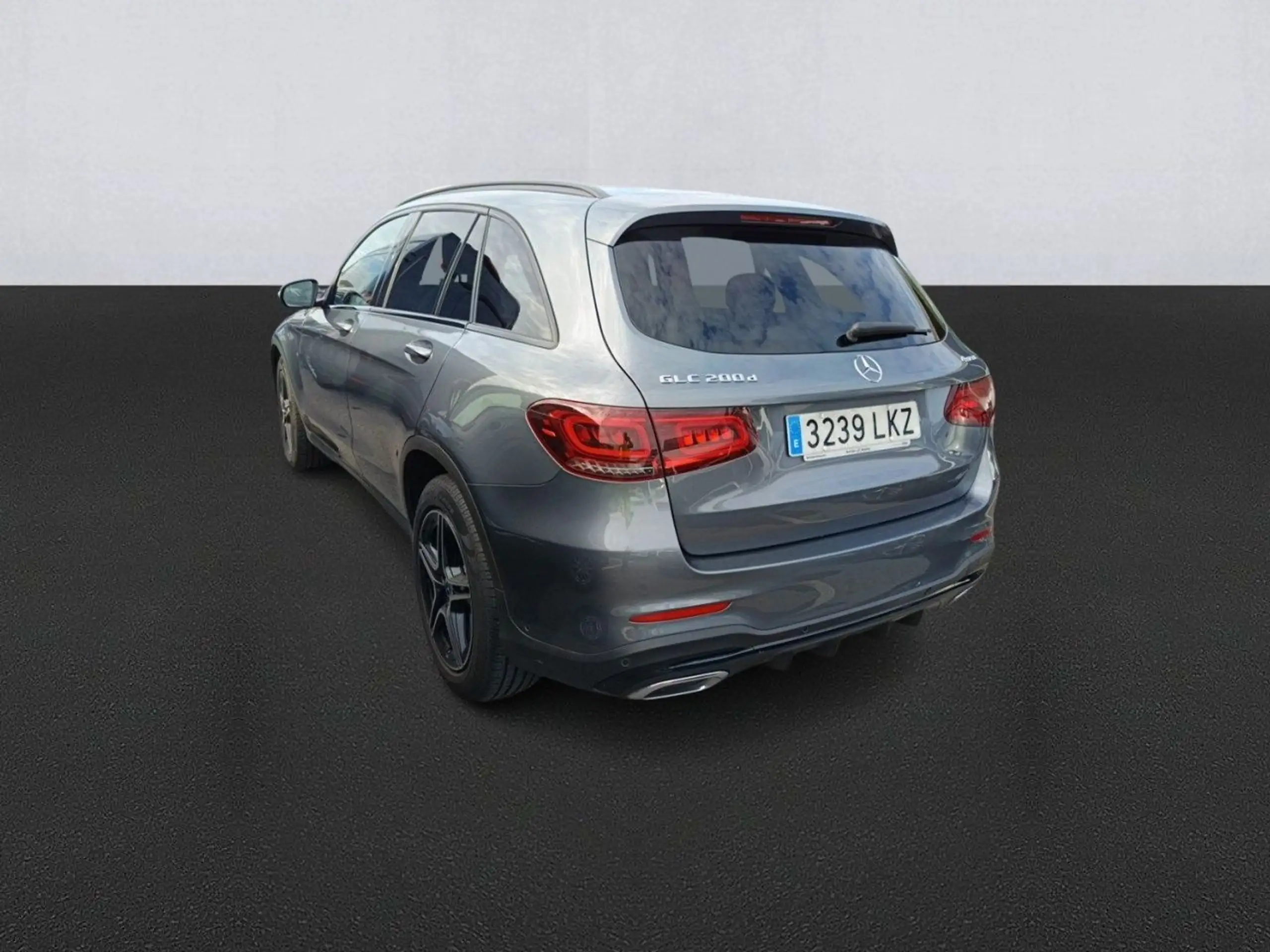 Mercedes-Benz - GLC 200