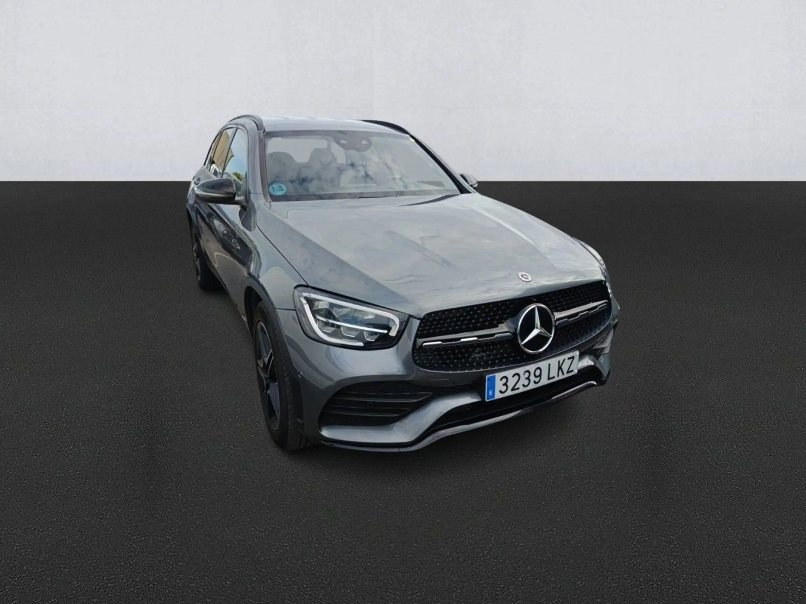 Mercedes-Benz - GLC 200