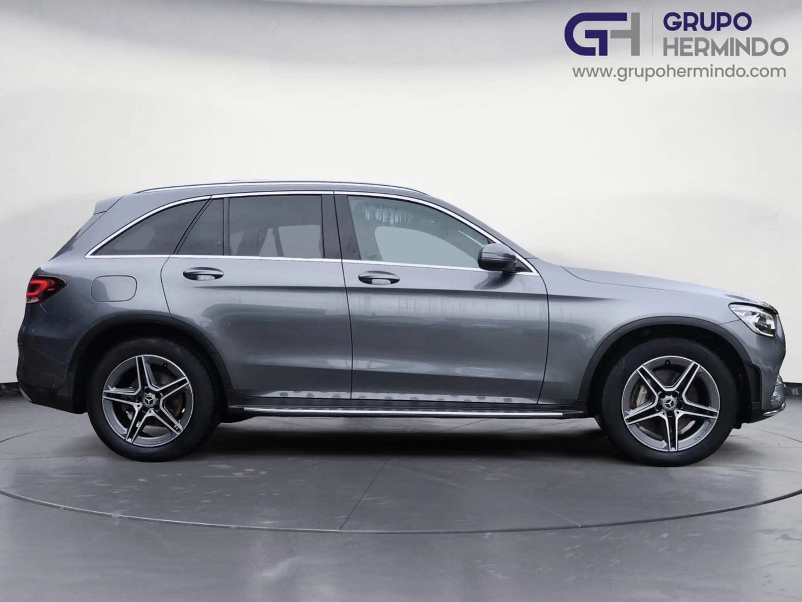 Mercedes-Benz - GLC 200