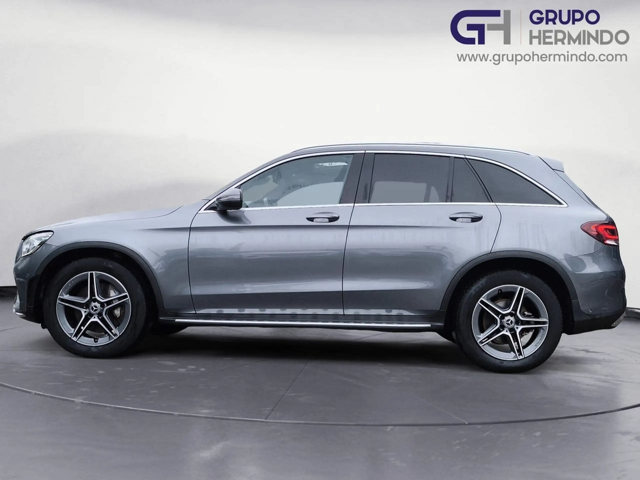 Mercedes-Benz - GLC 200