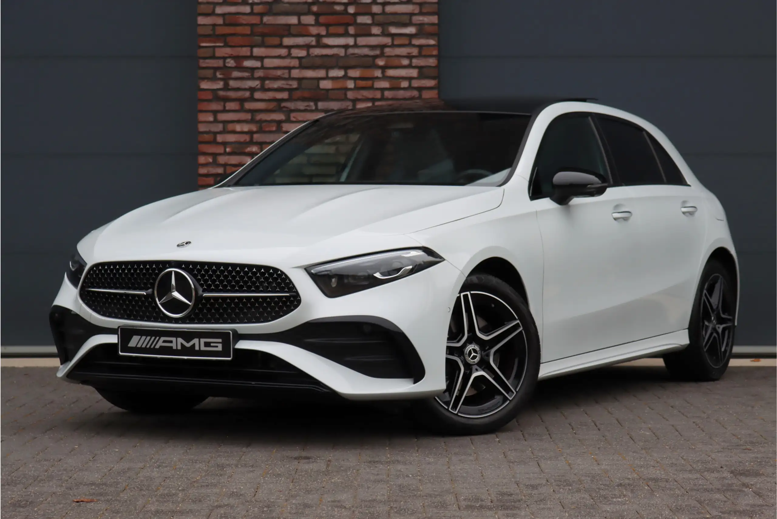 Mercedes-Benz A 250 2023