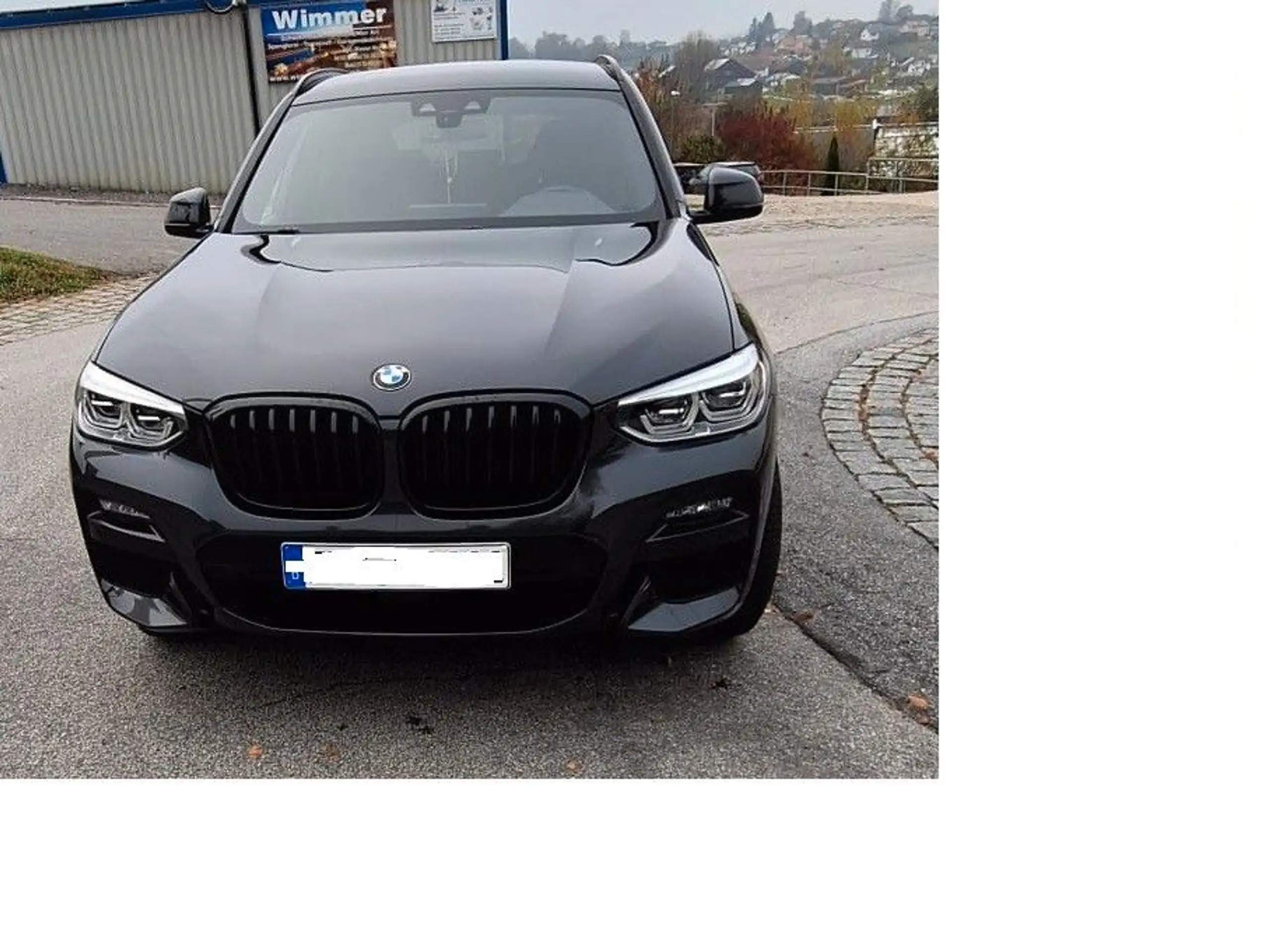 BMW - X3