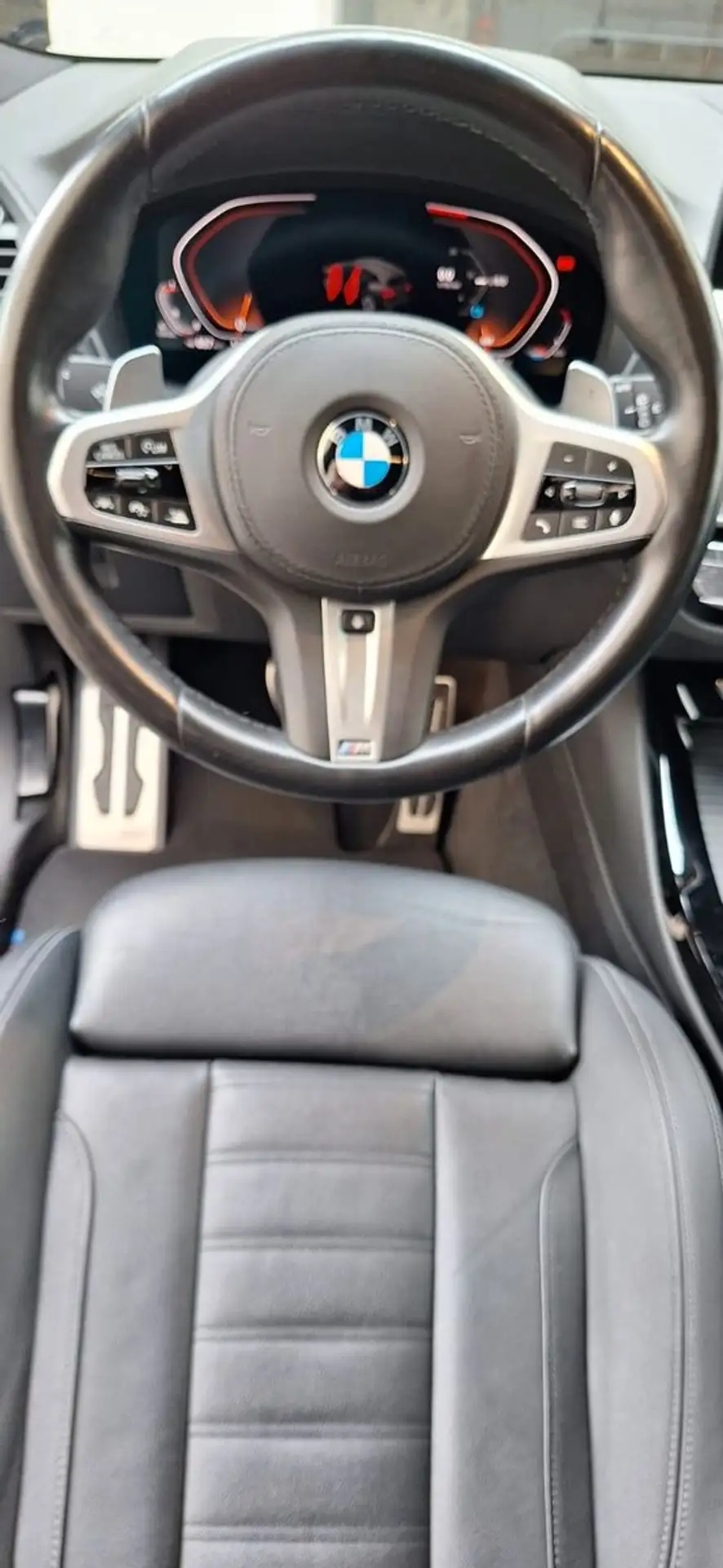 BMW - X3