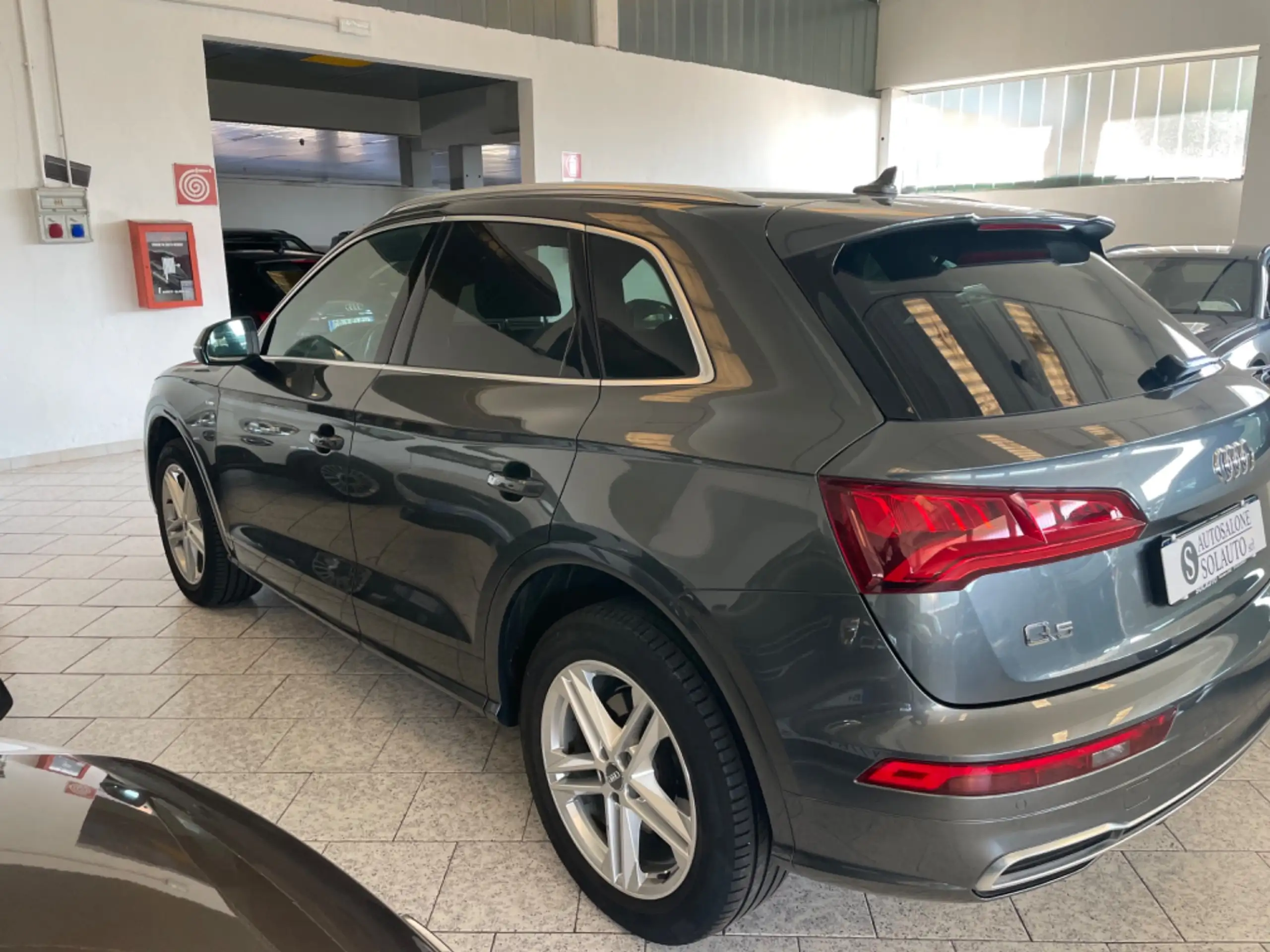 Audi - Q5