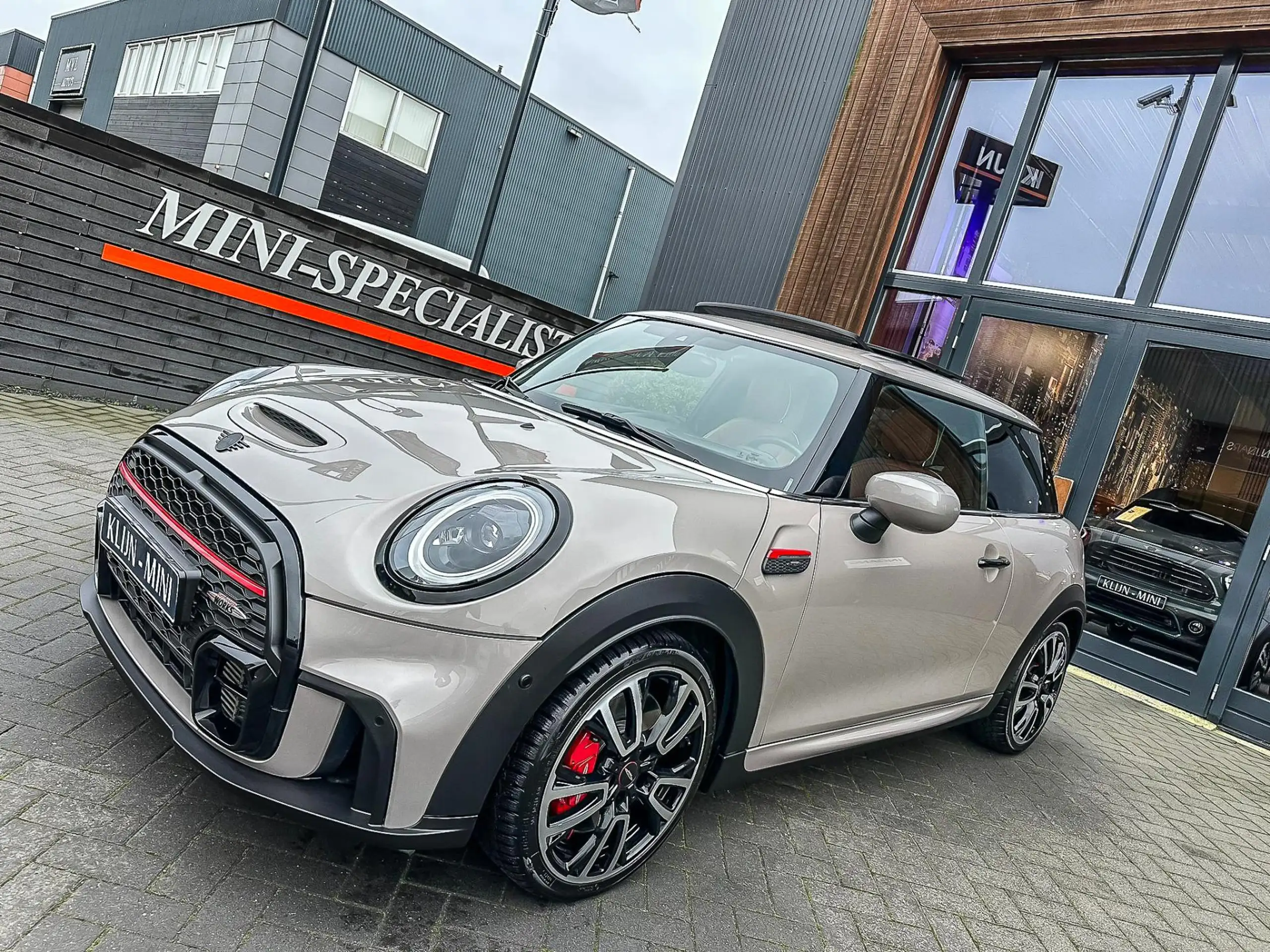 MINI - John Cooper Works