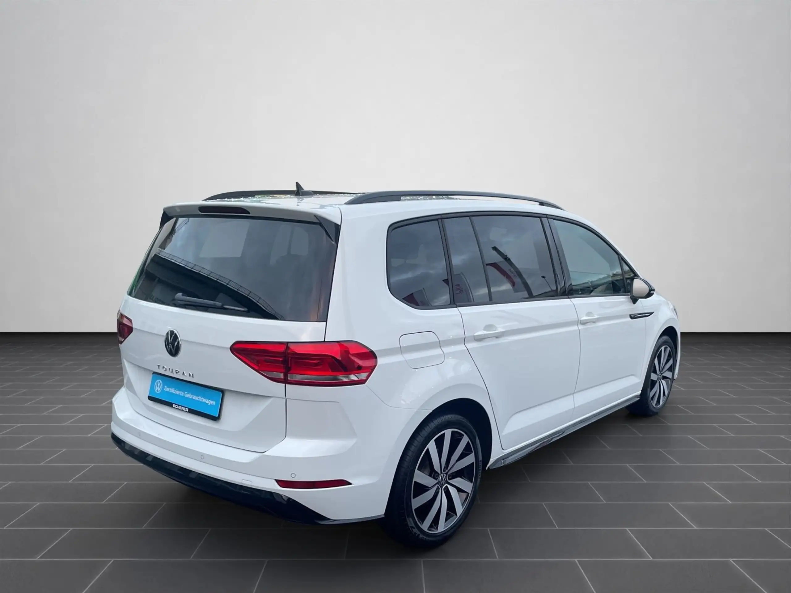 Volkswagen - Touran