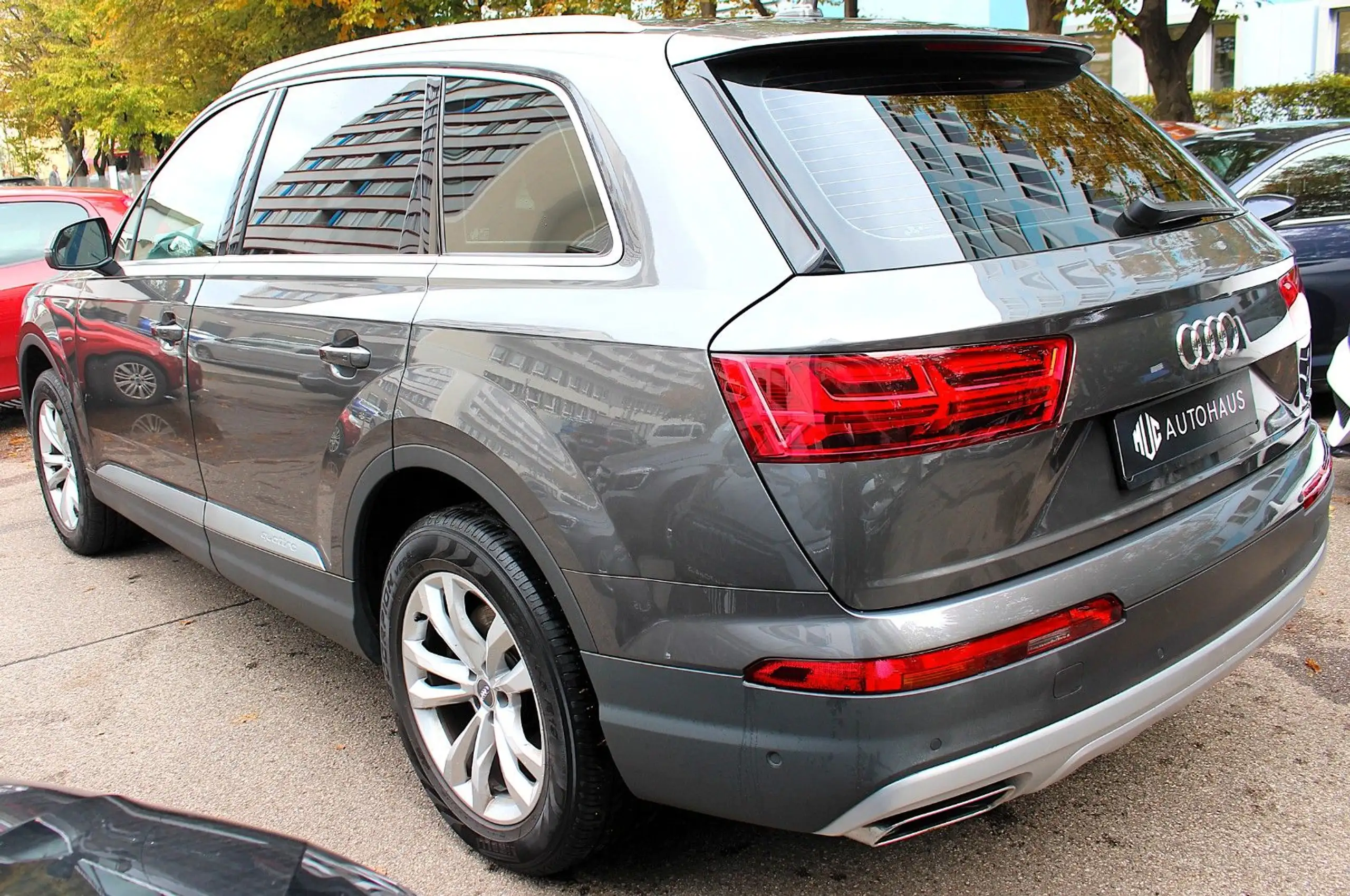 Audi - Q7