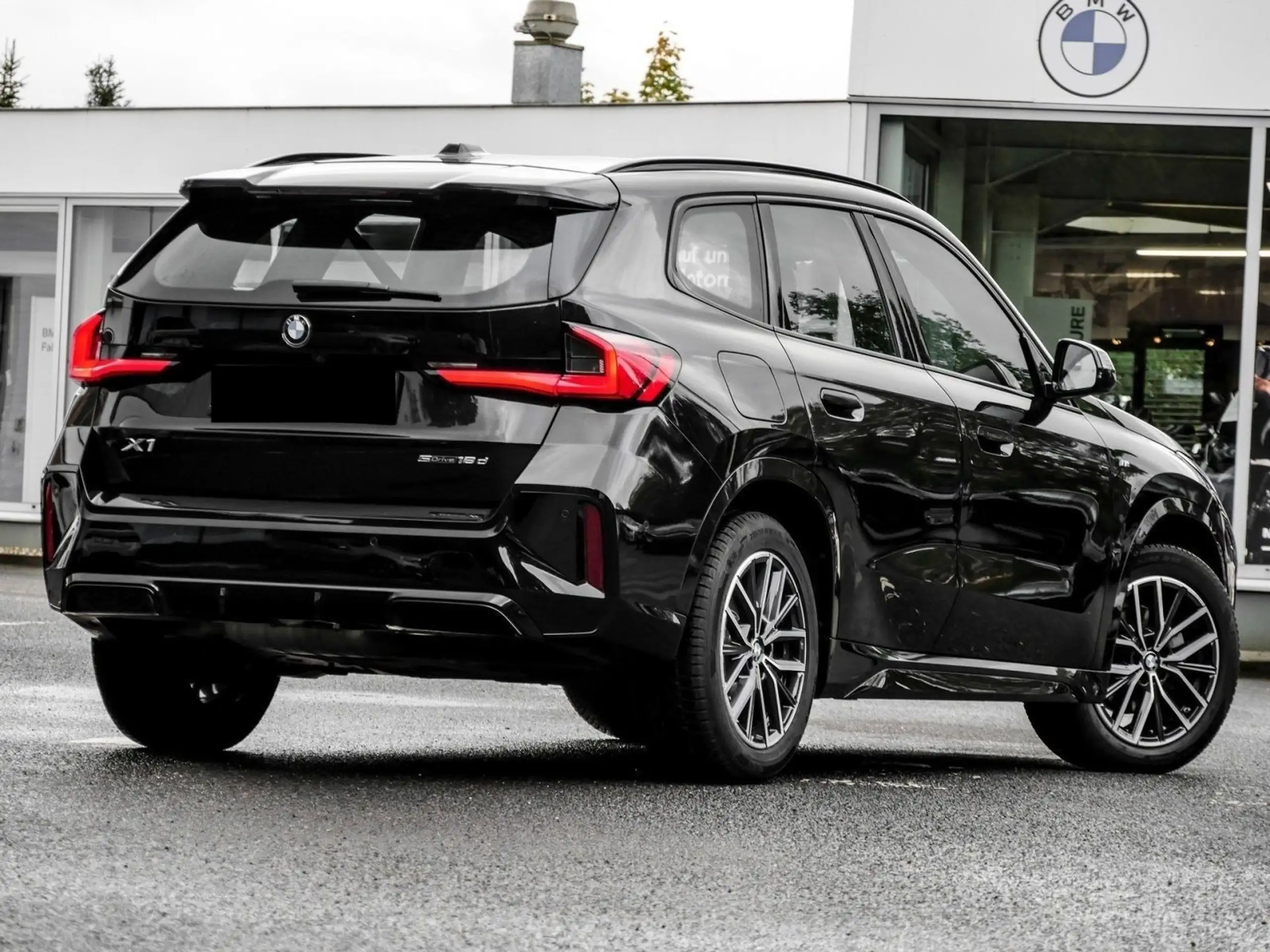 BMW - X1