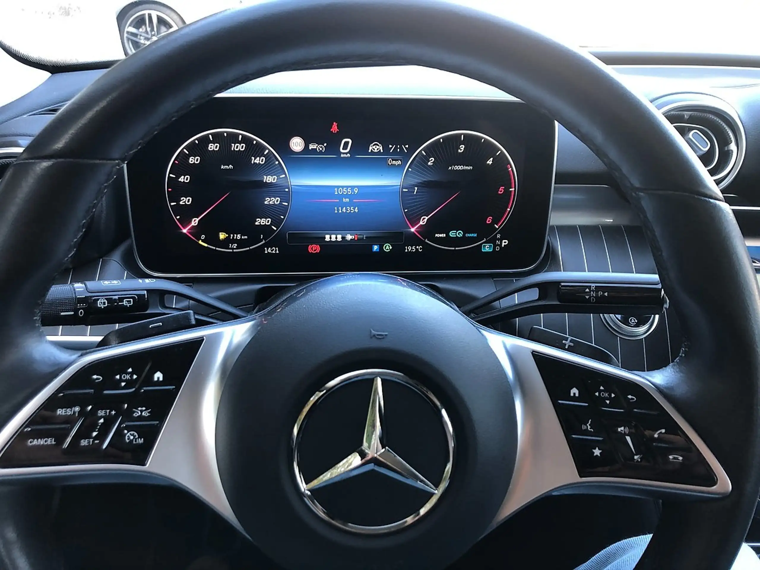 Mercedes-Benz - C 220