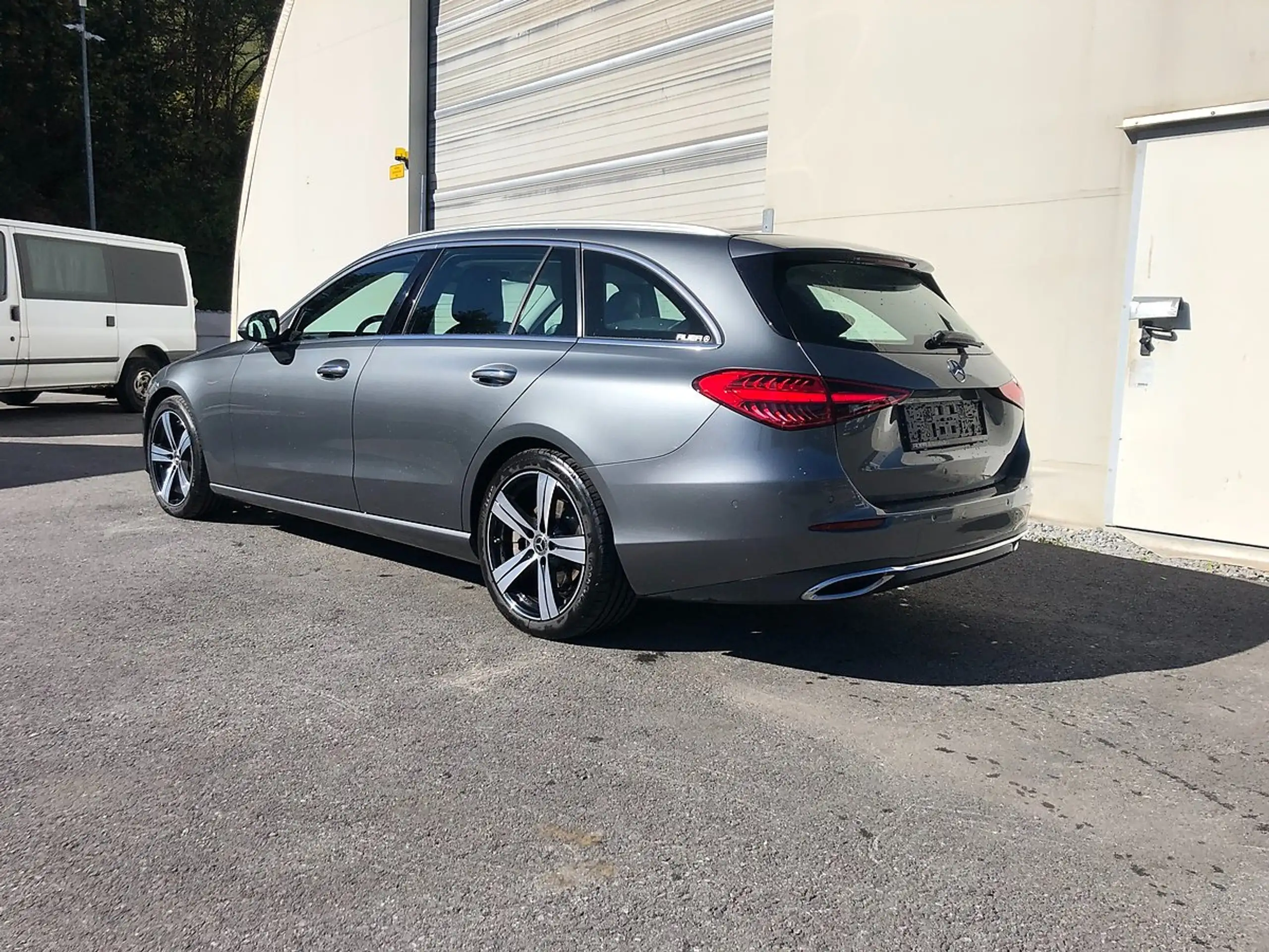 Mercedes-Benz - C 220