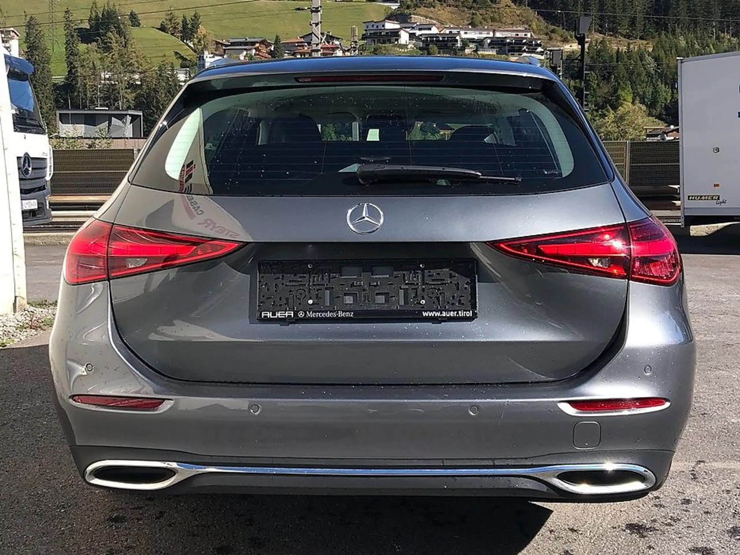 Mercedes-Benz - C 220