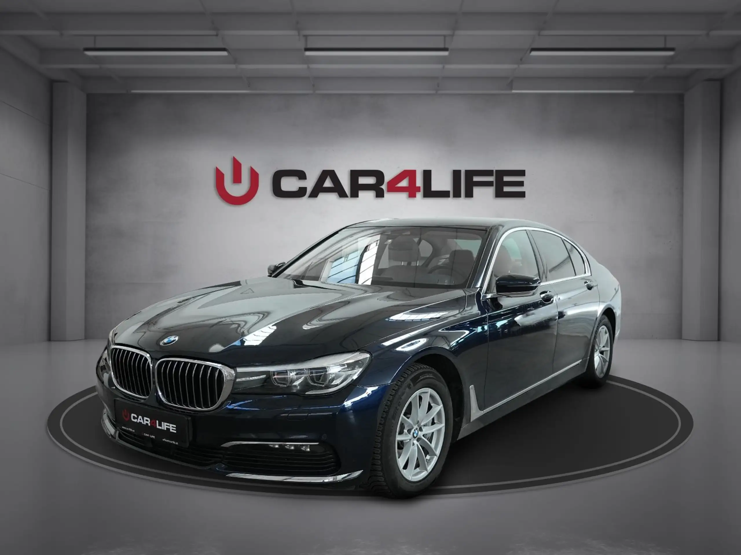 BMW 730 2018