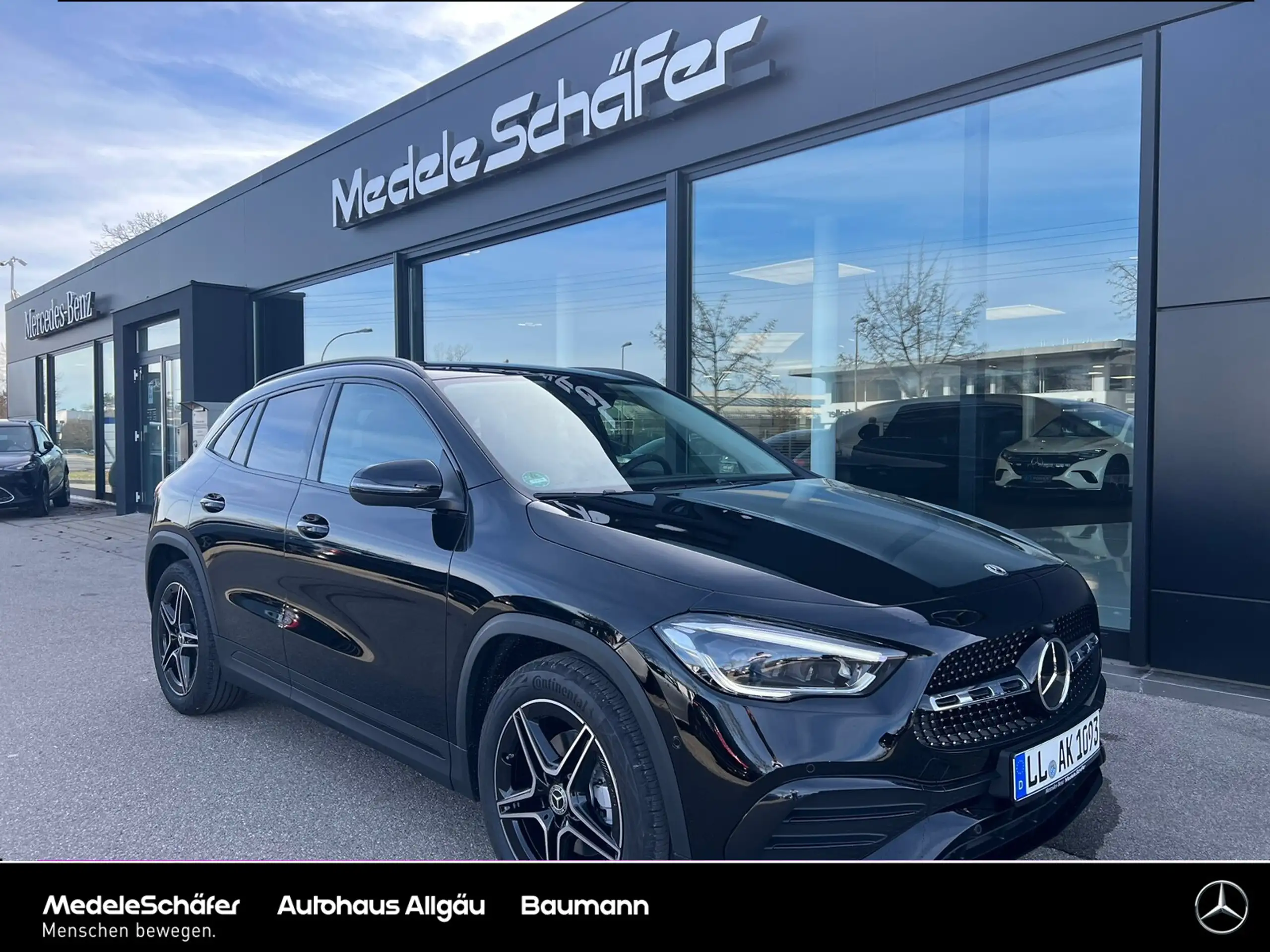 Mercedes-Benz - GLA 200