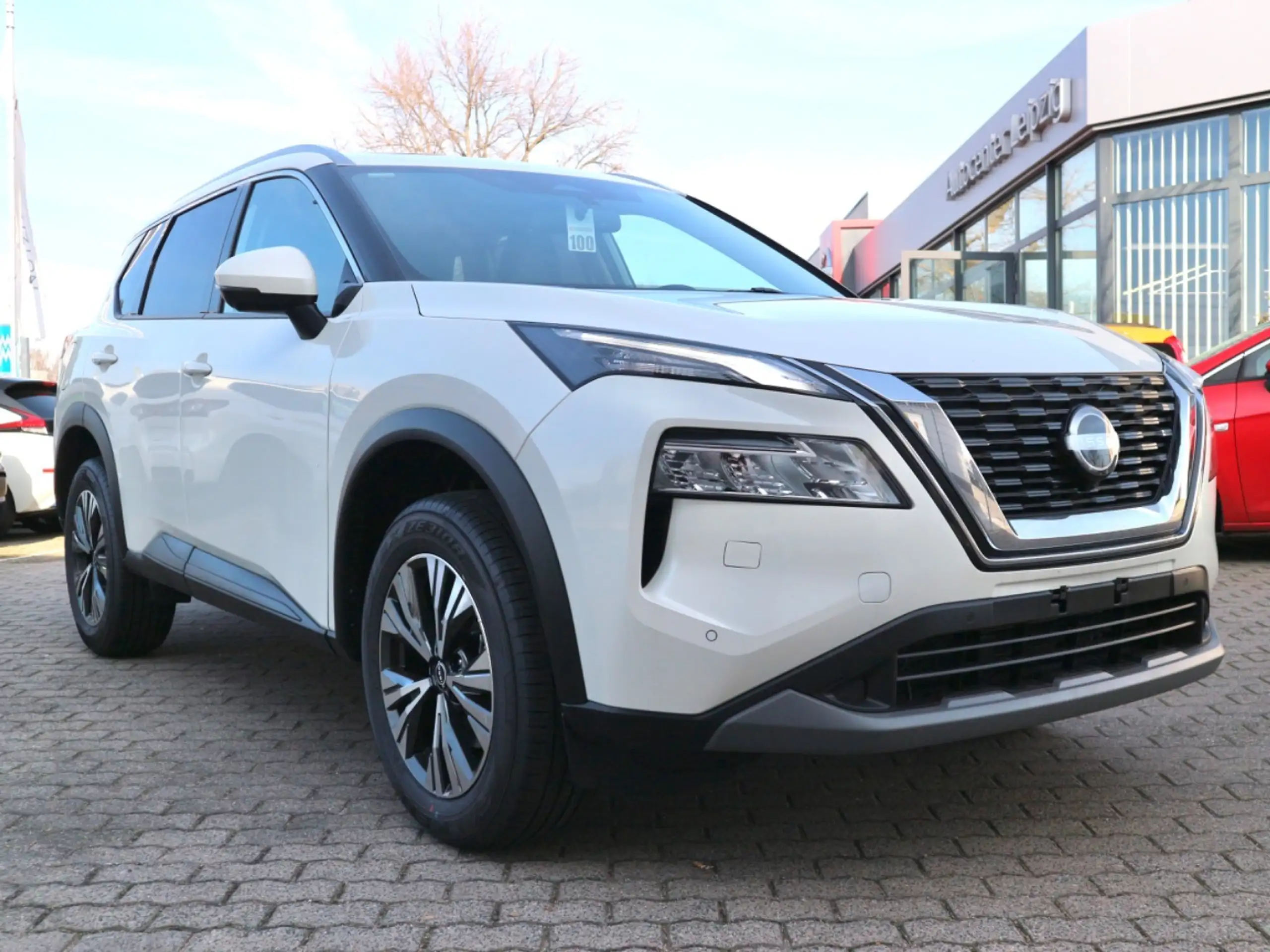 Nissan - X-Trail