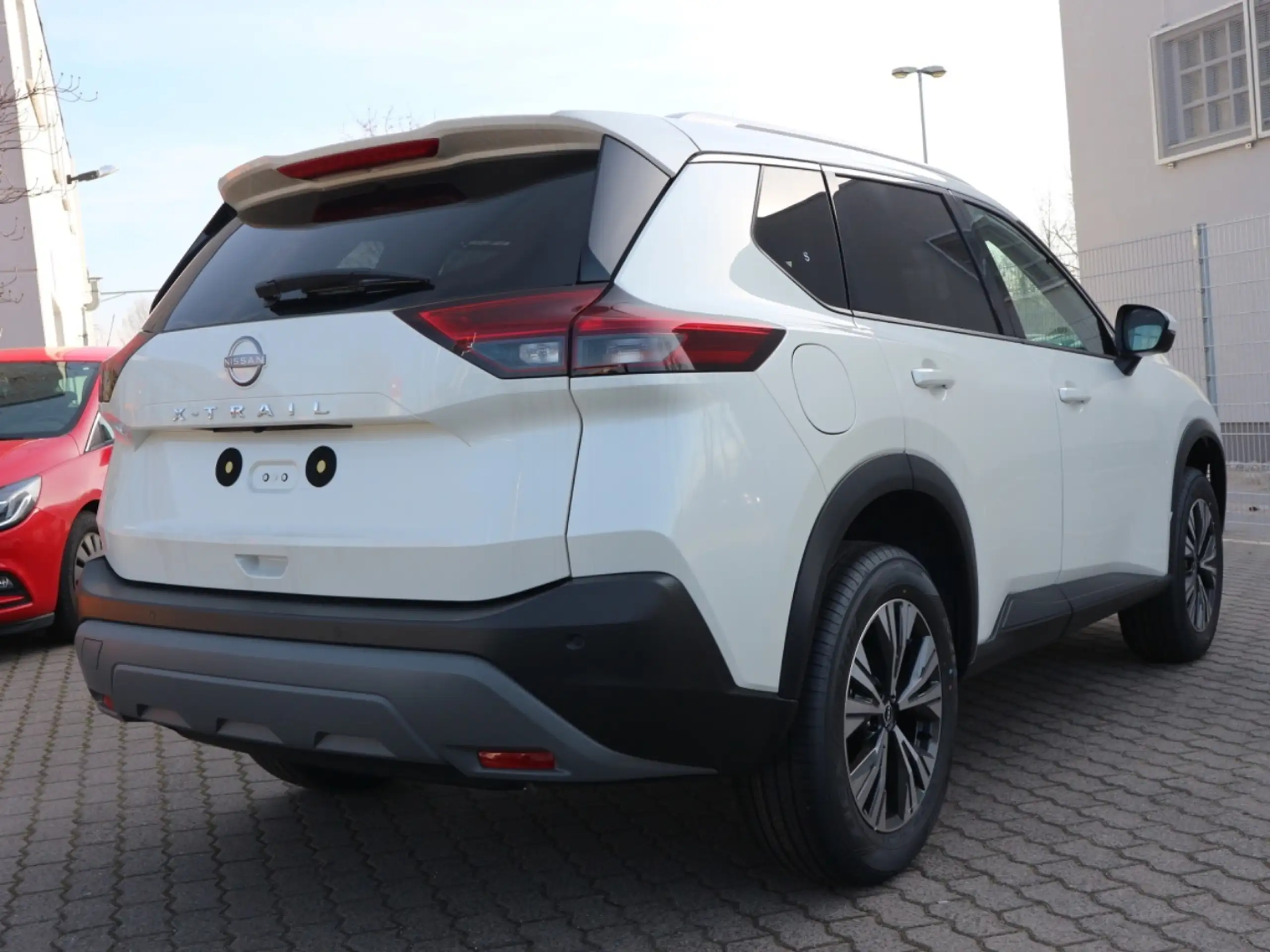 Nissan - X-Trail