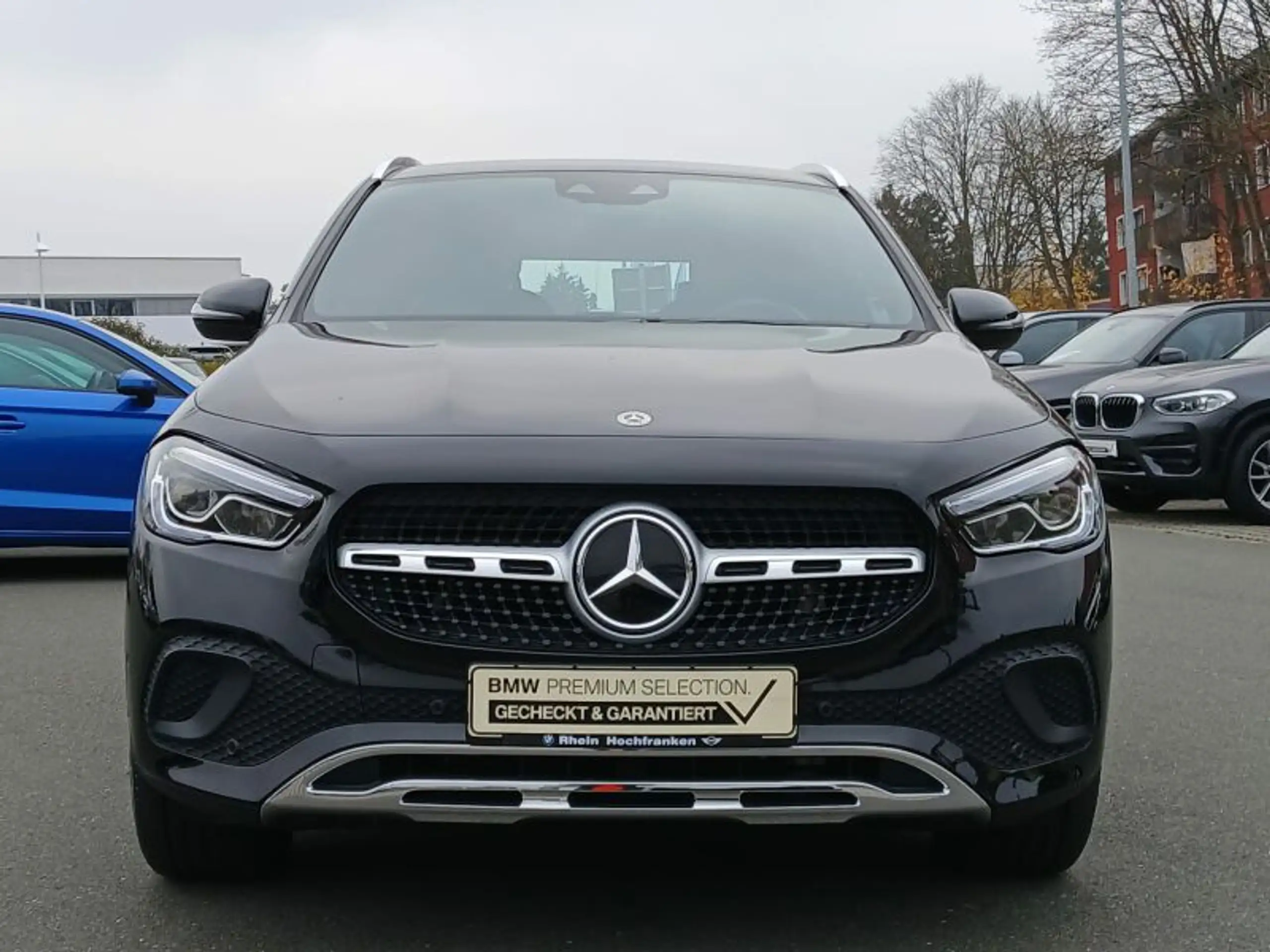 Mercedes-Benz - GLA 220