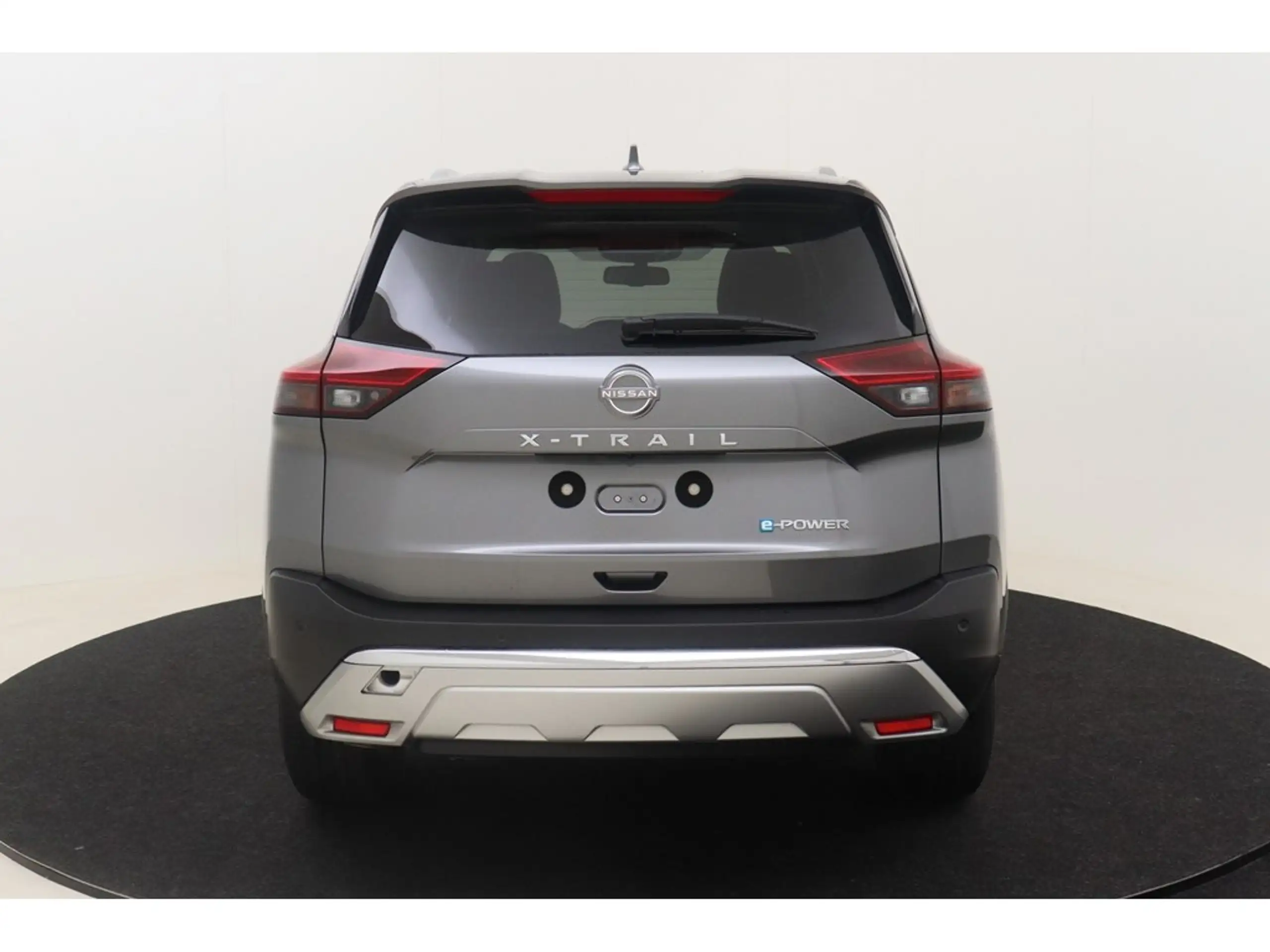 Nissan - X-Trail