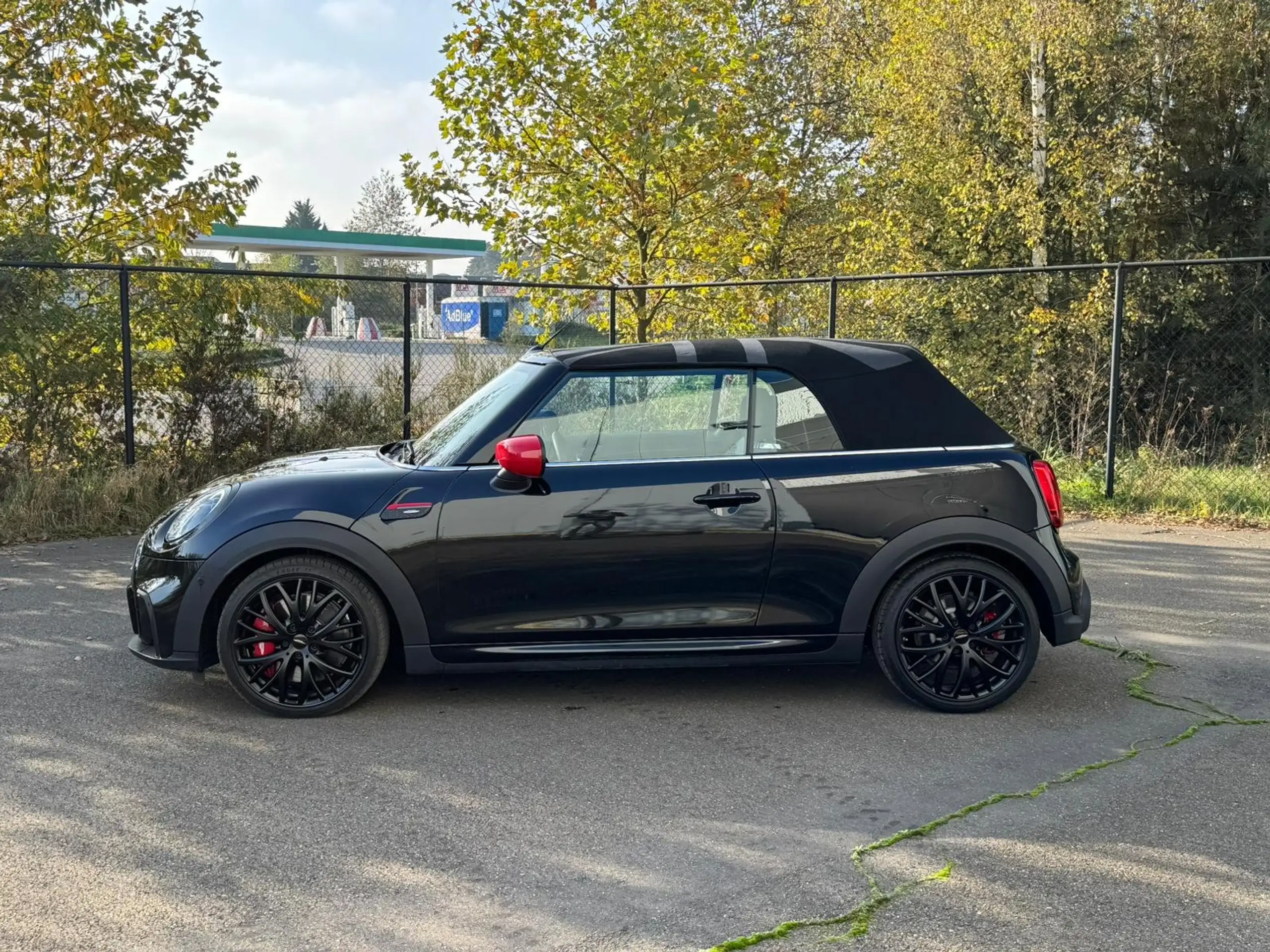 MINI - John Cooper Works Cabrio