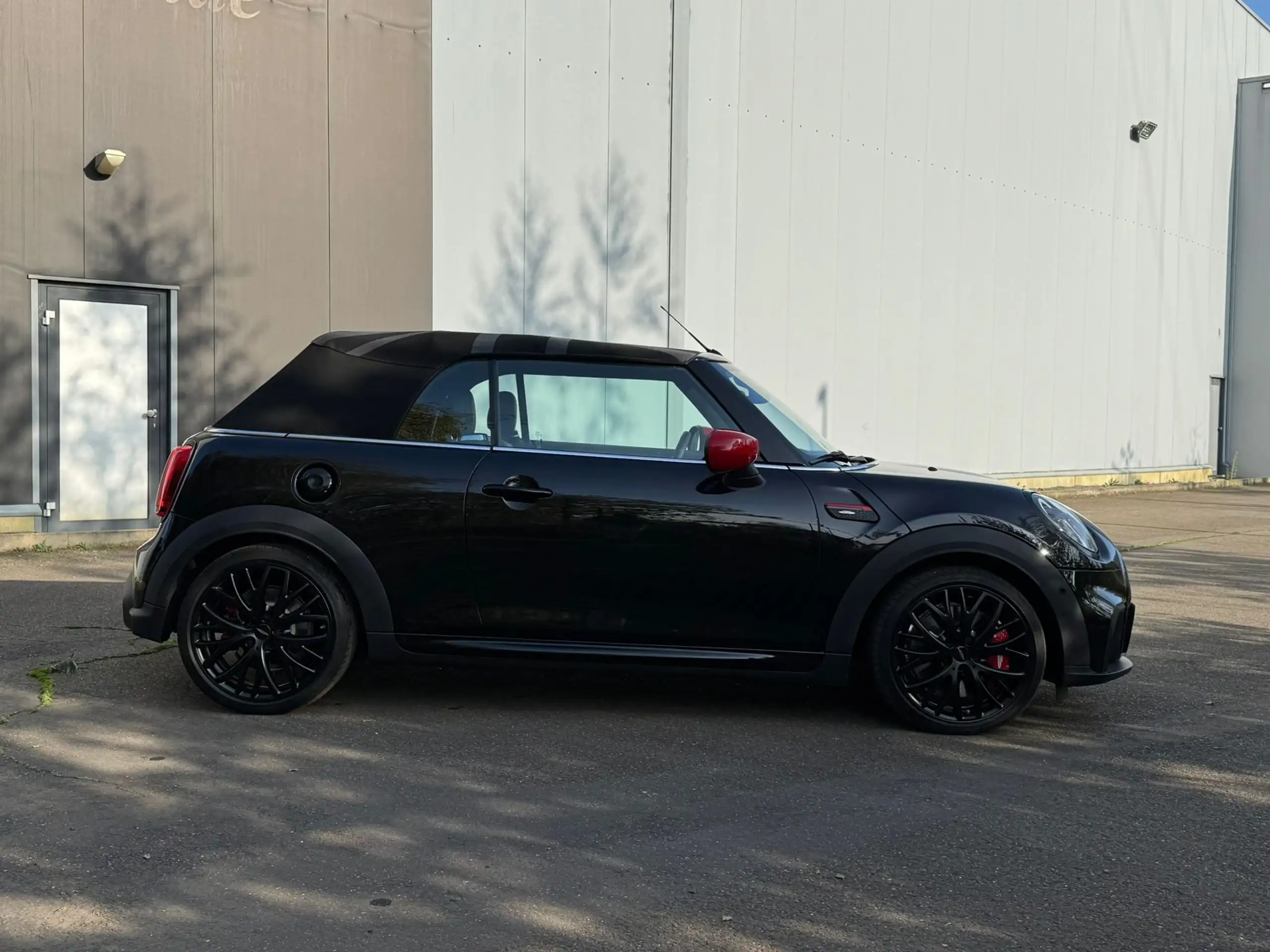 MINI - John Cooper Works Cabrio