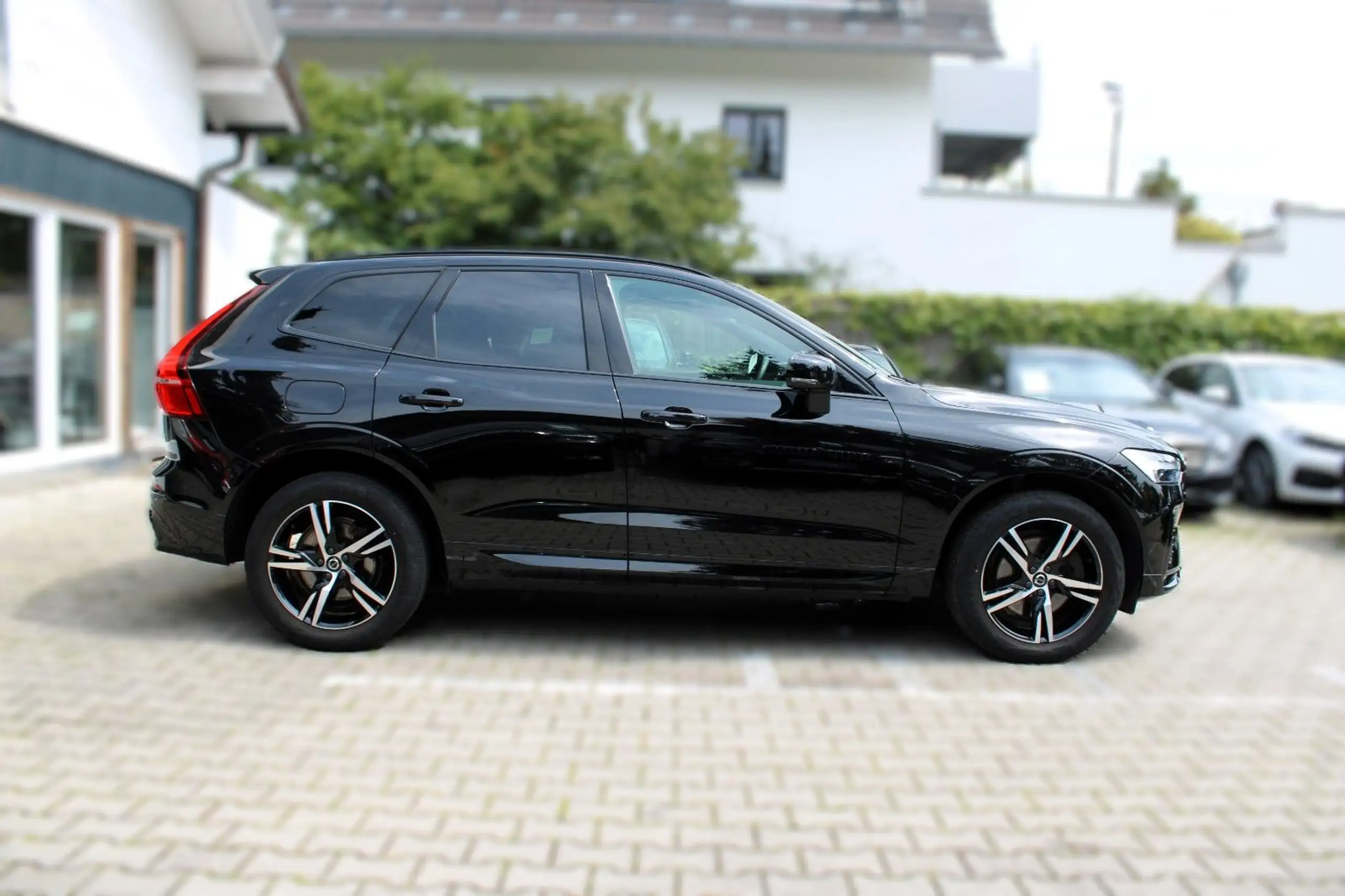 Volvo - XC60