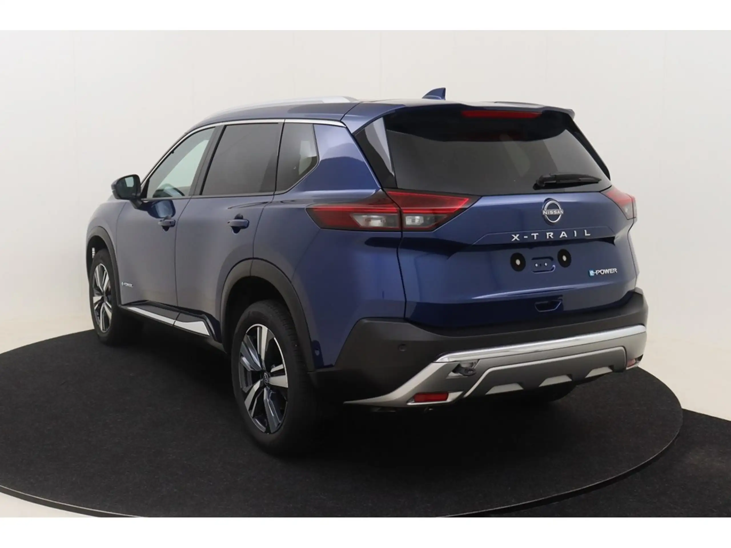 Nissan - X-Trail