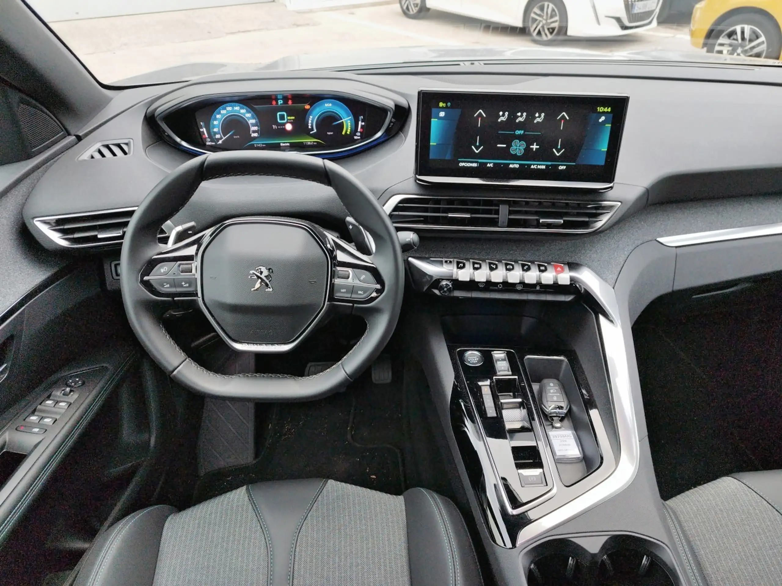 Peugeot - 3008