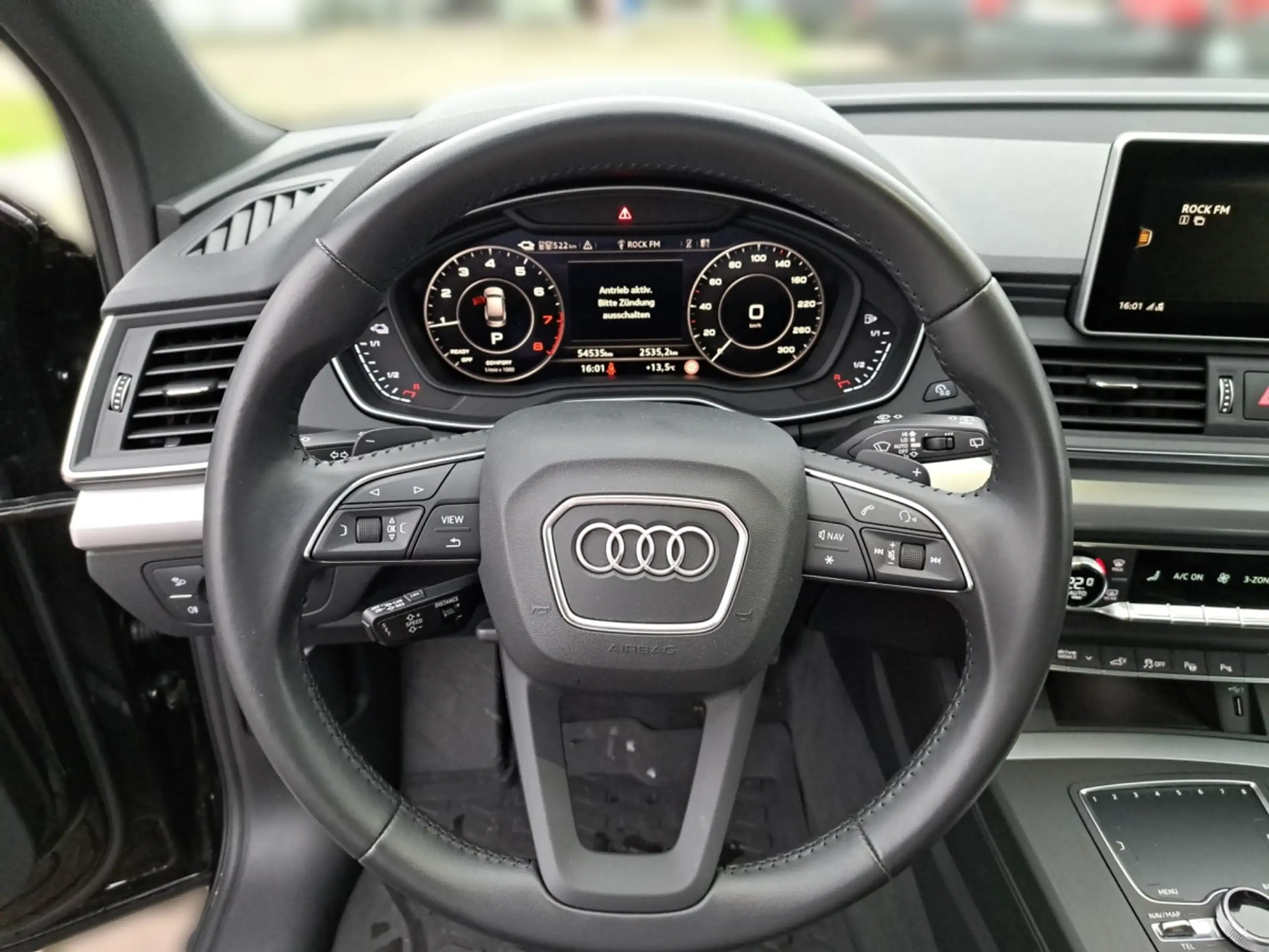 Audi - Q5