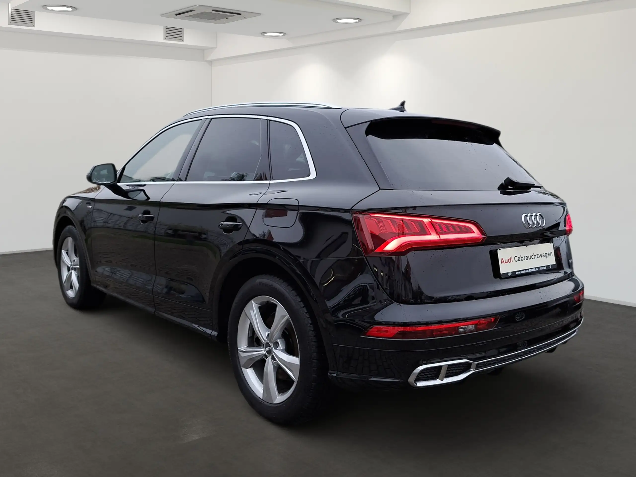 Audi - Q5