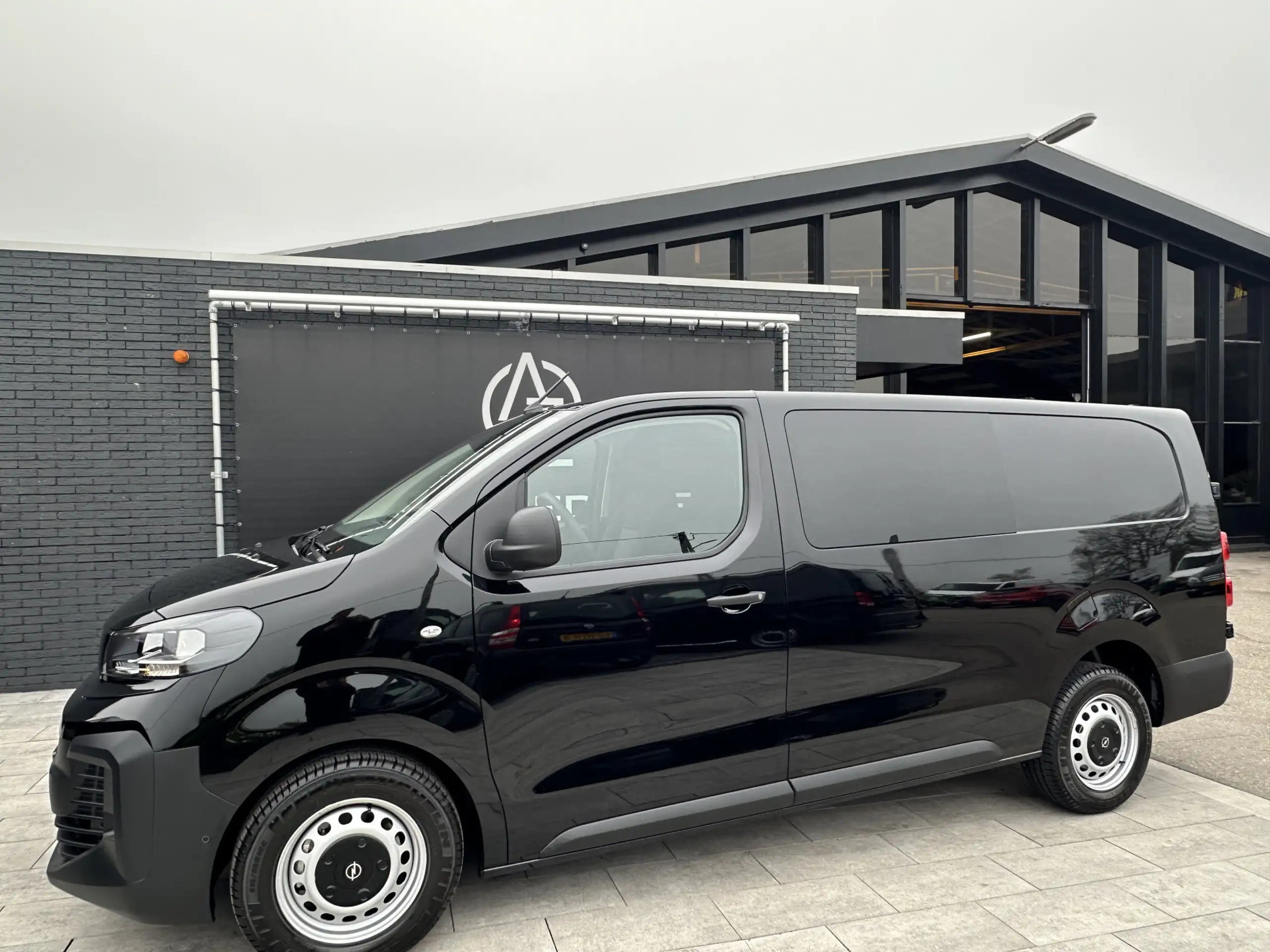 Opel - Vivaro