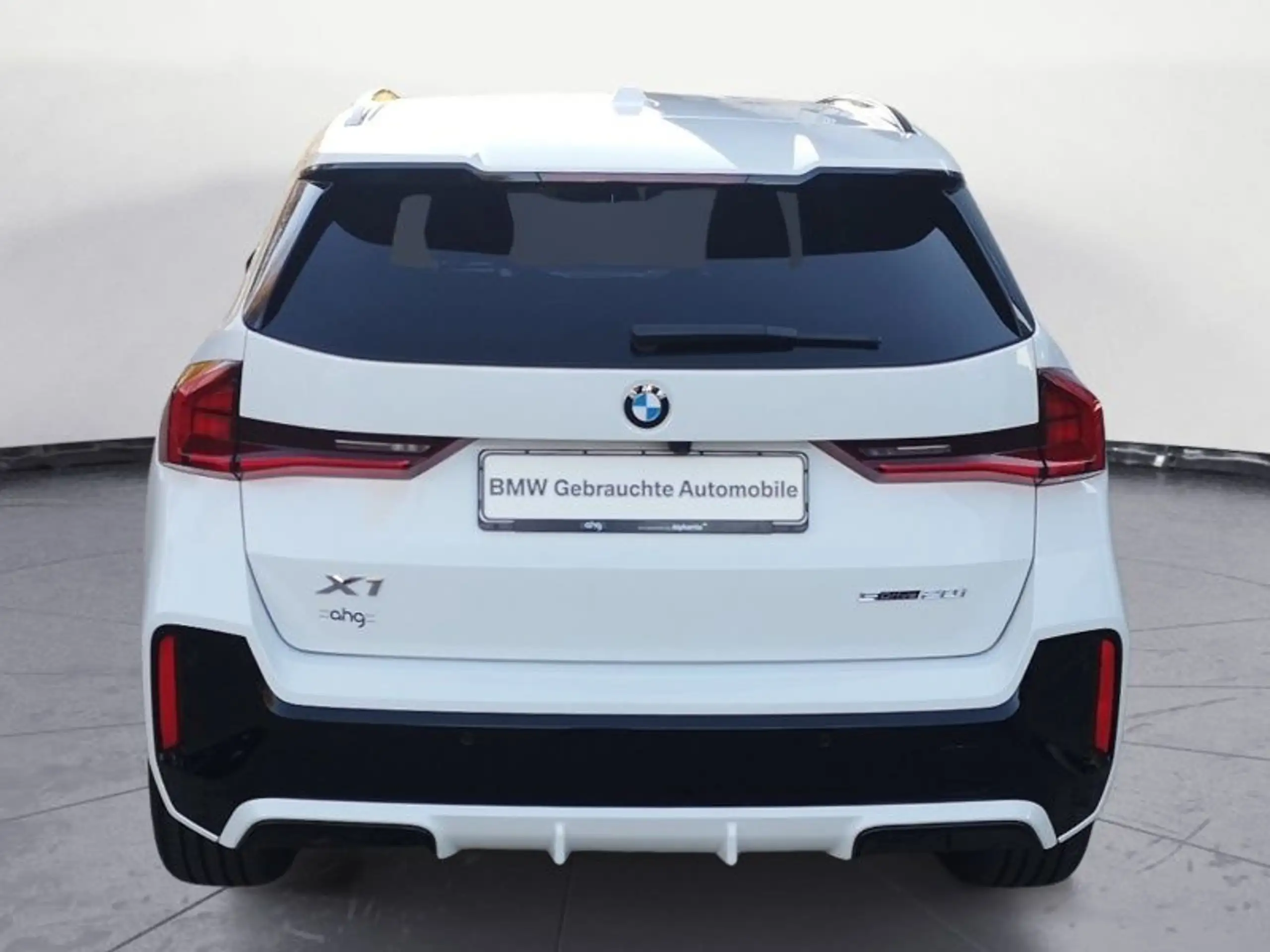 BMW - X1