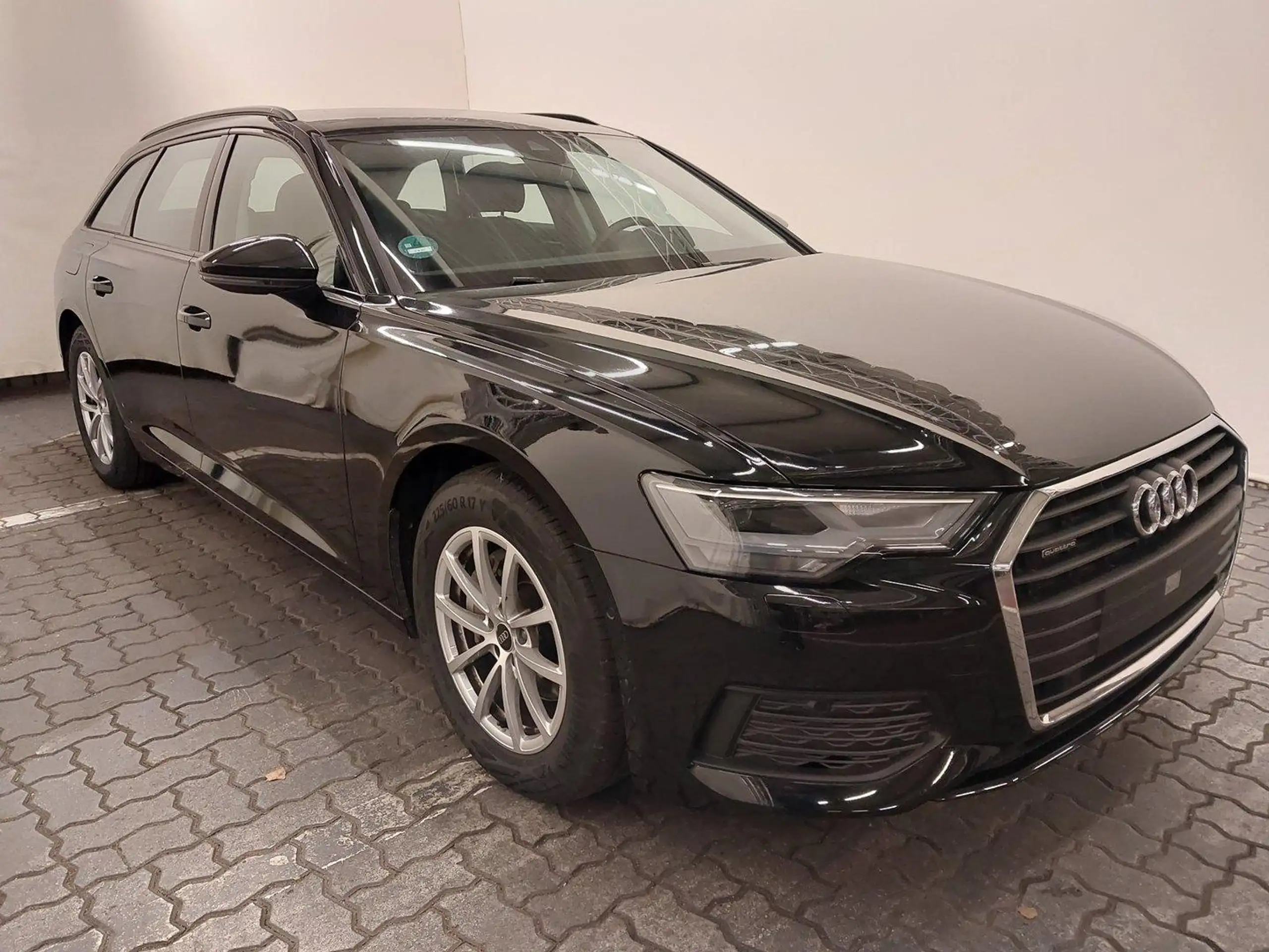 Audi - A6