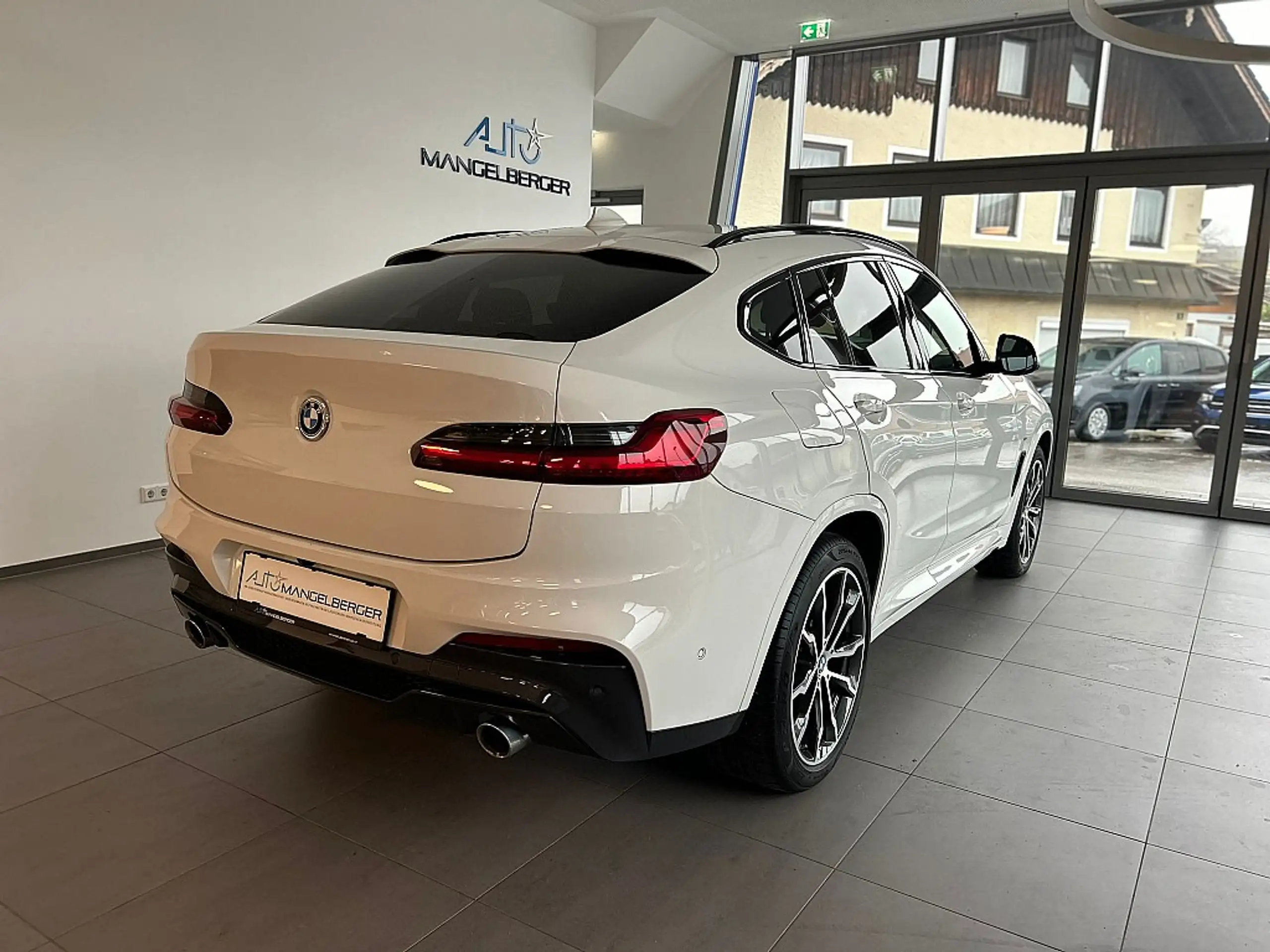 BMW - X4