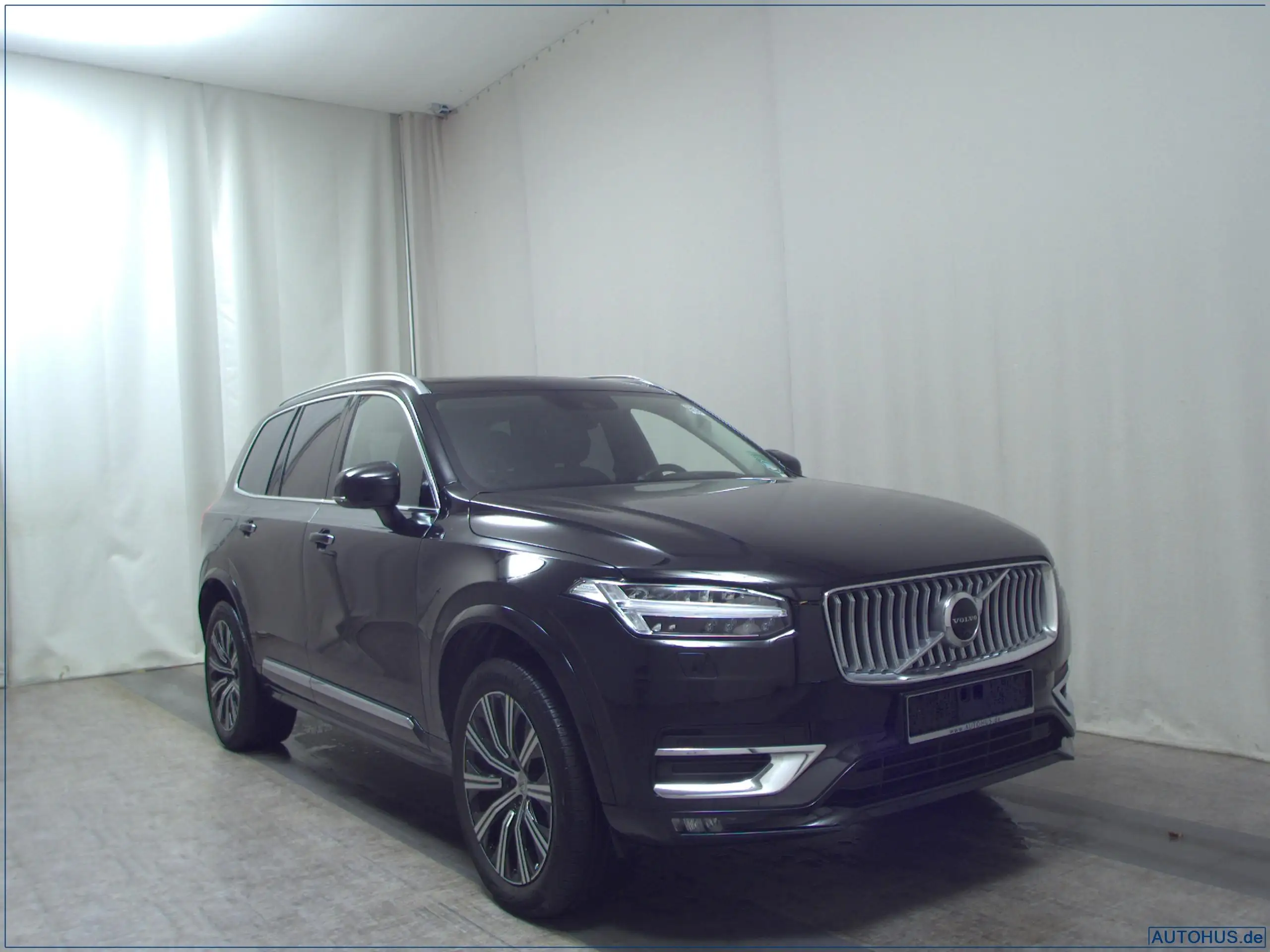 Volvo - XC90