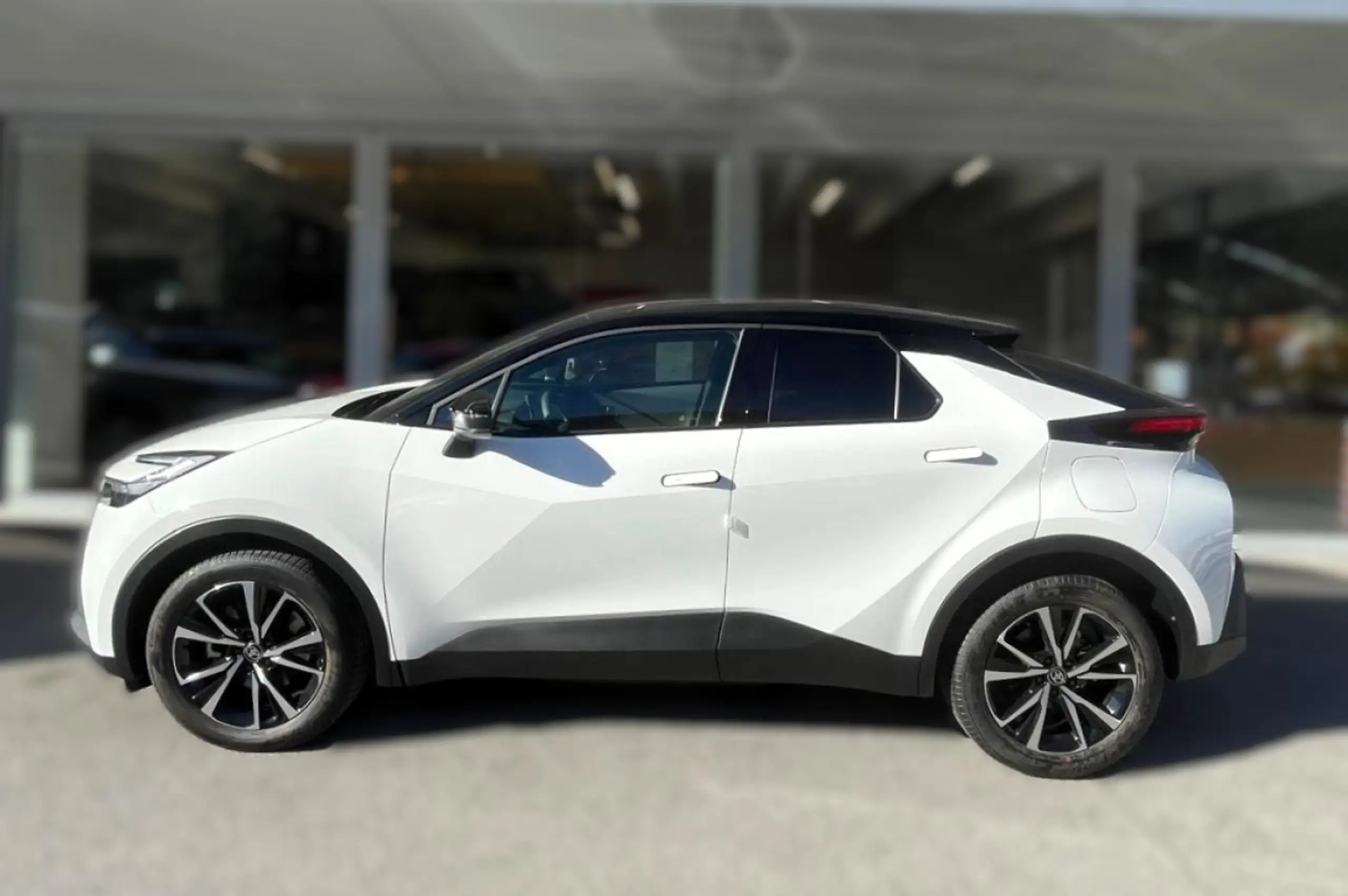 Toyota - C-HR