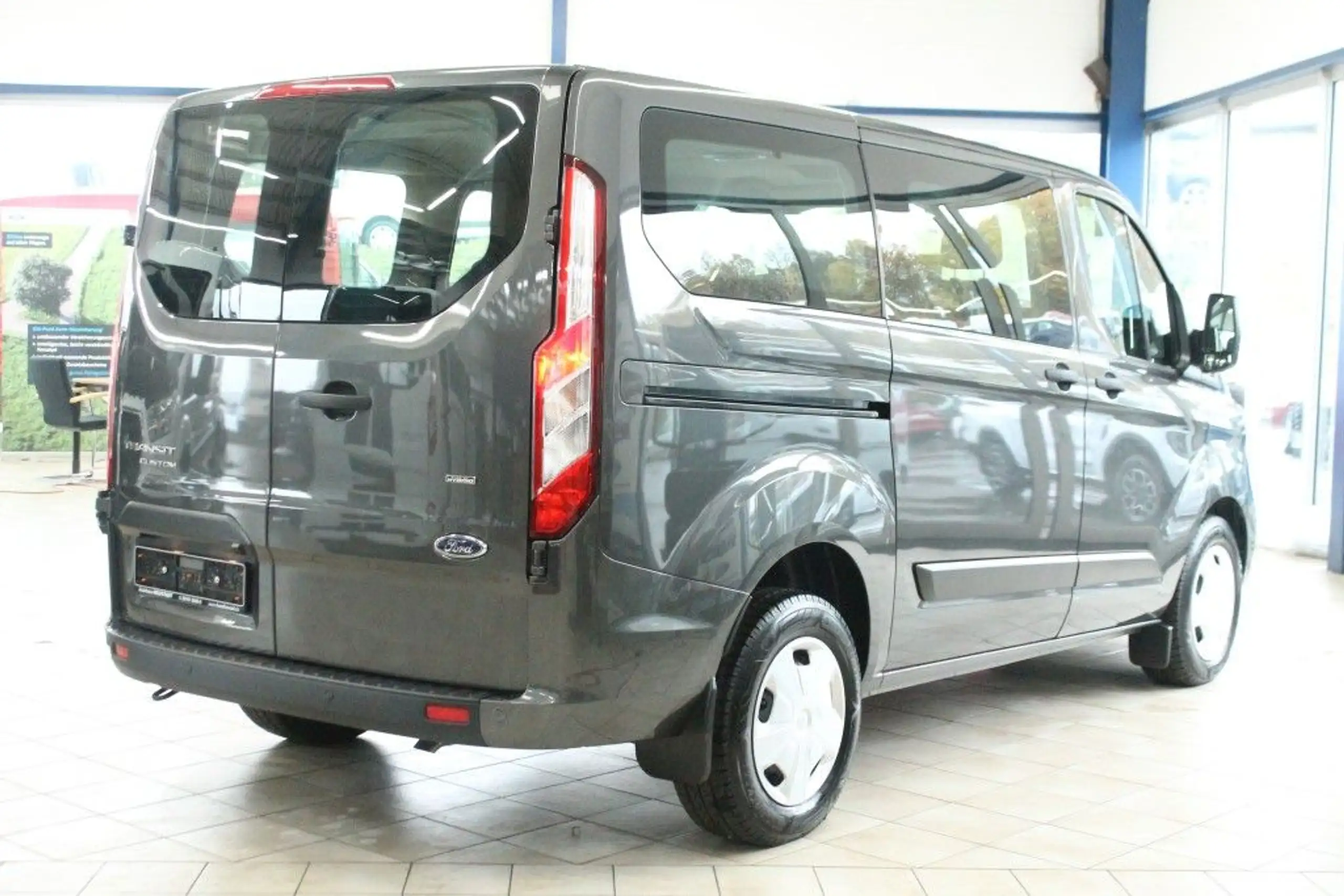 Ford - Transit Custom