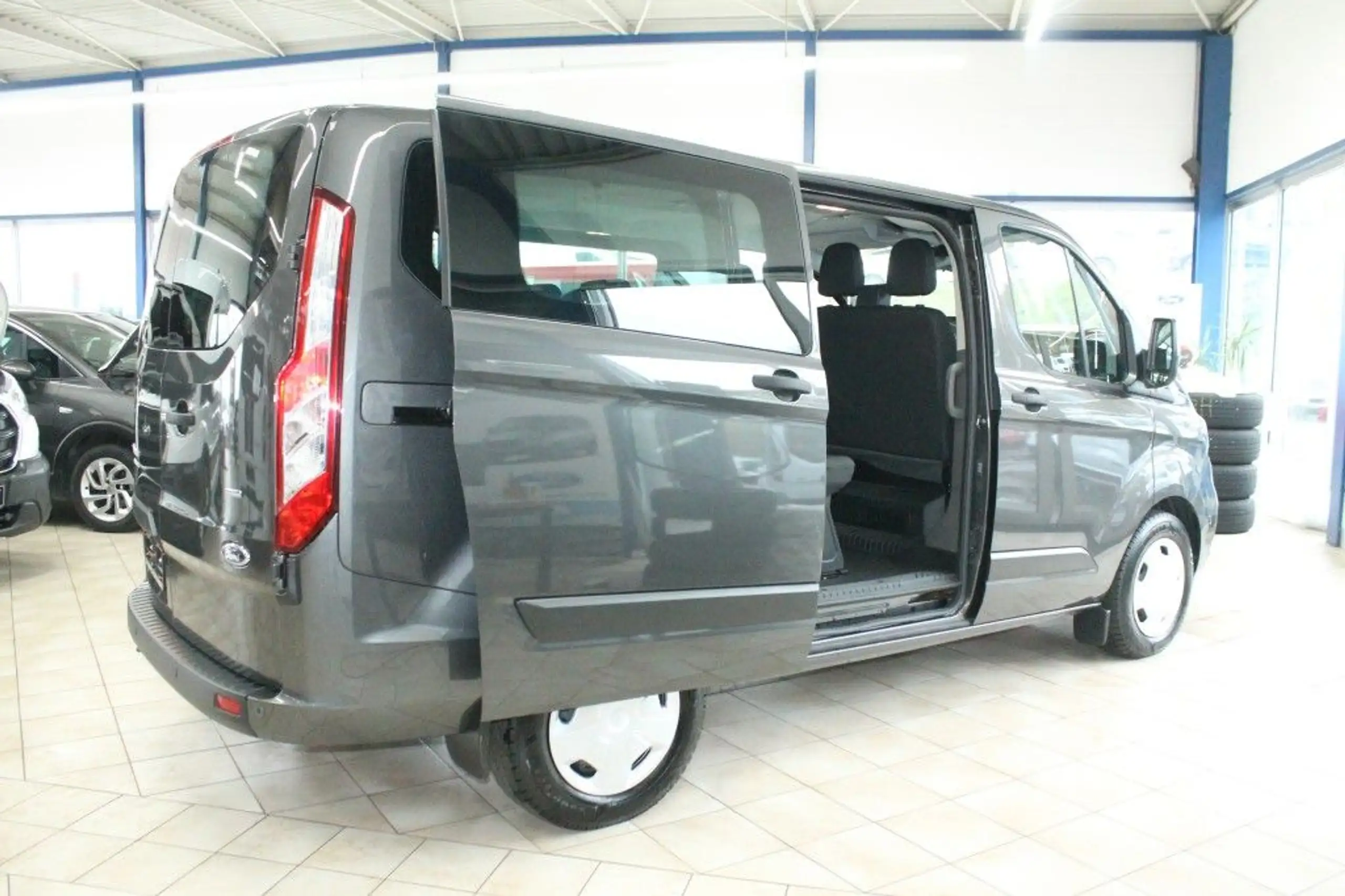 Ford - Transit Custom