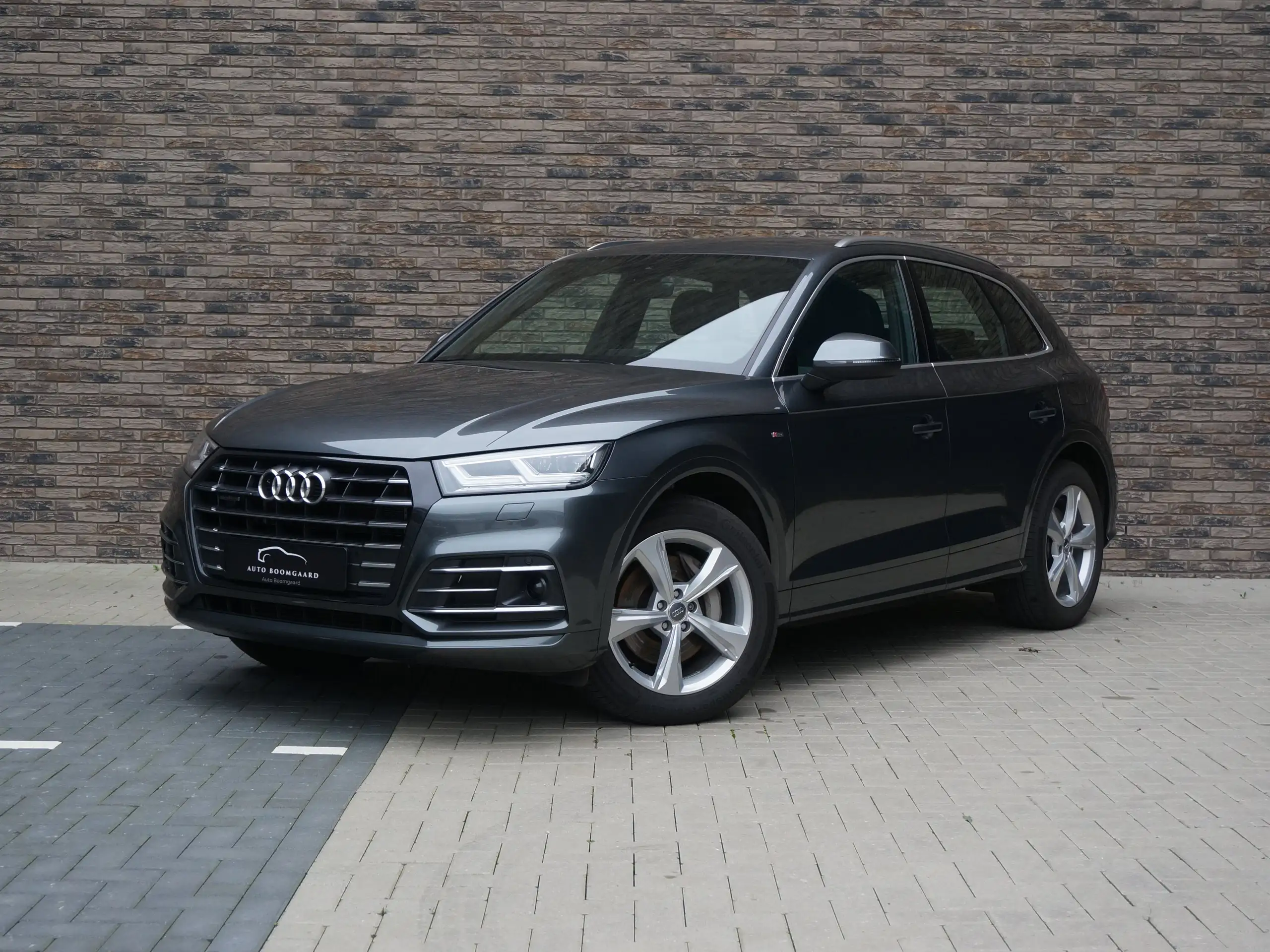 Audi - Q5