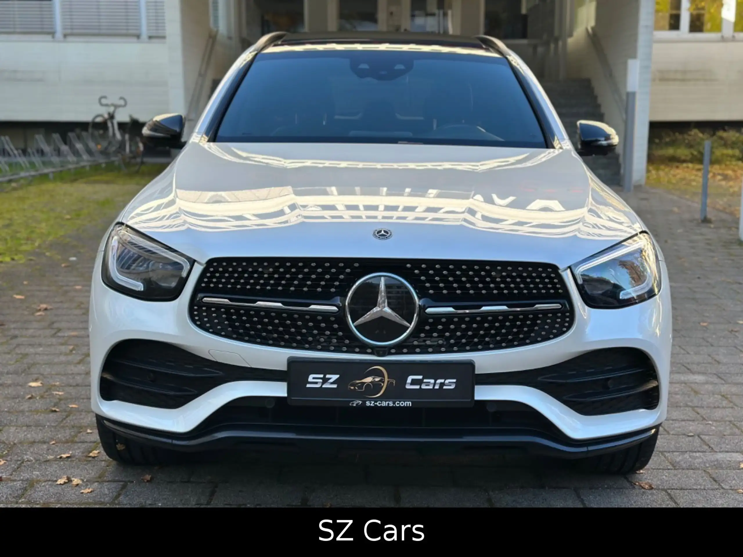 Mercedes-Benz - GLC 300