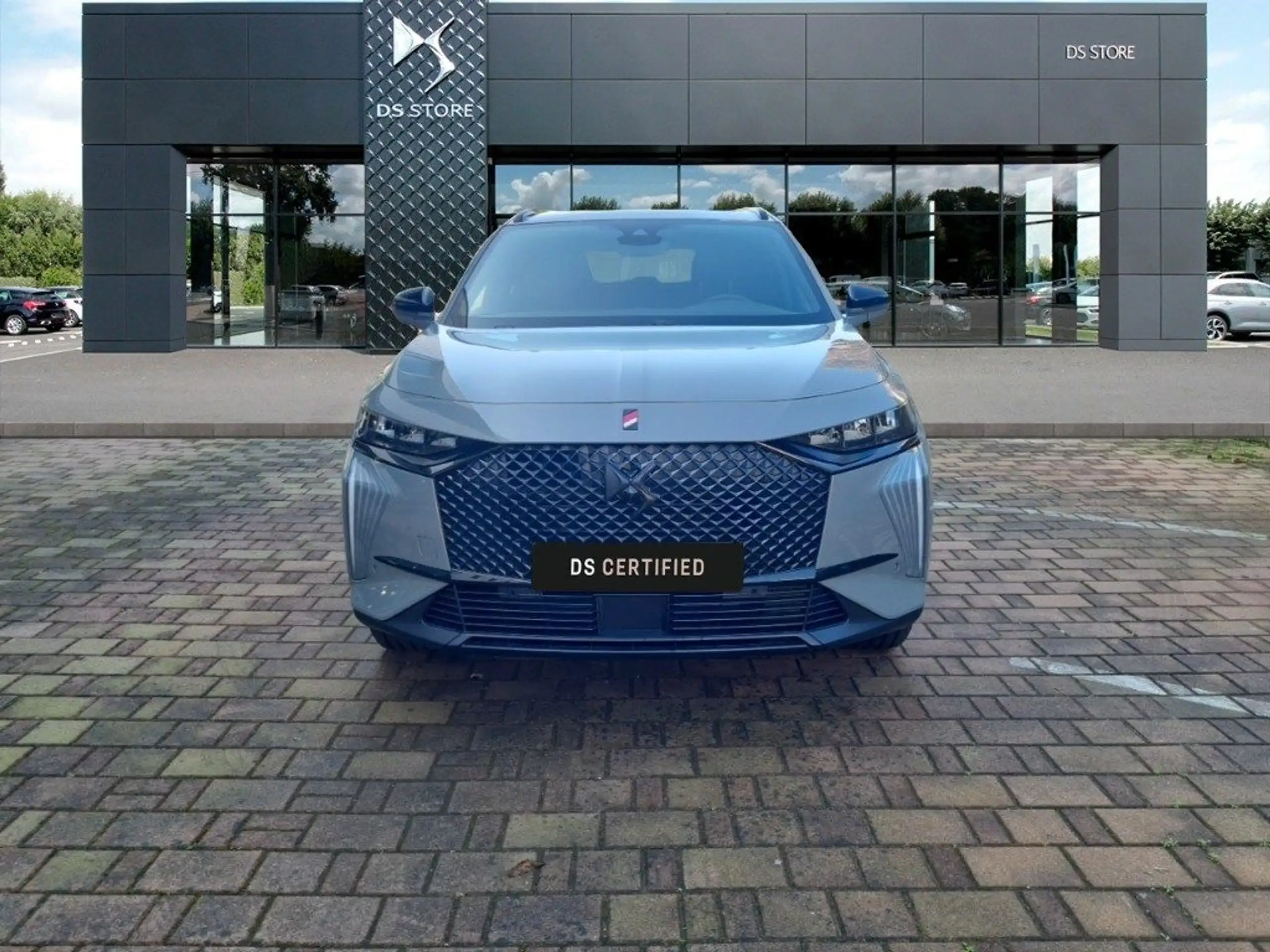 DS Automobiles - DS 7