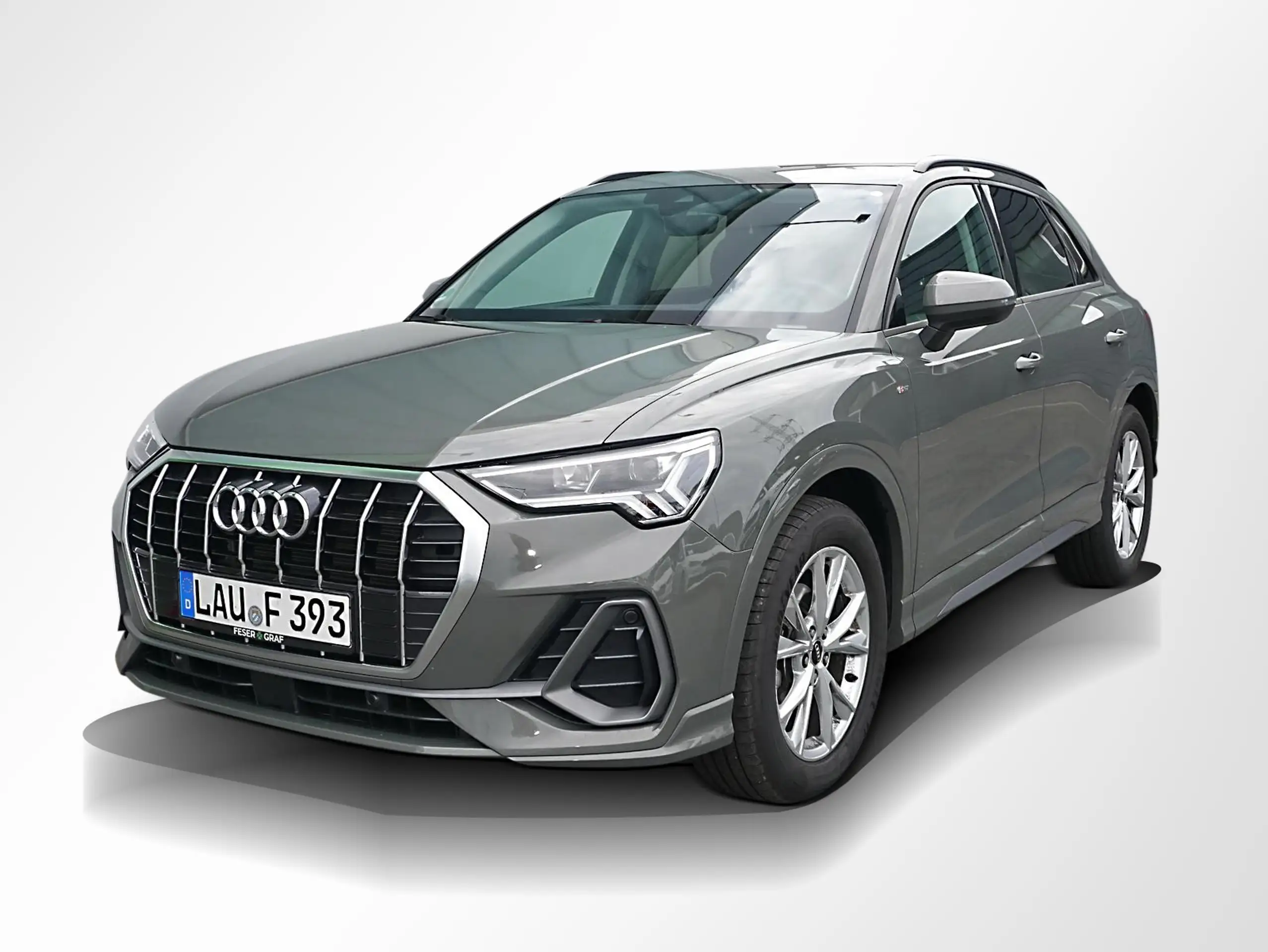 Audi - Q3