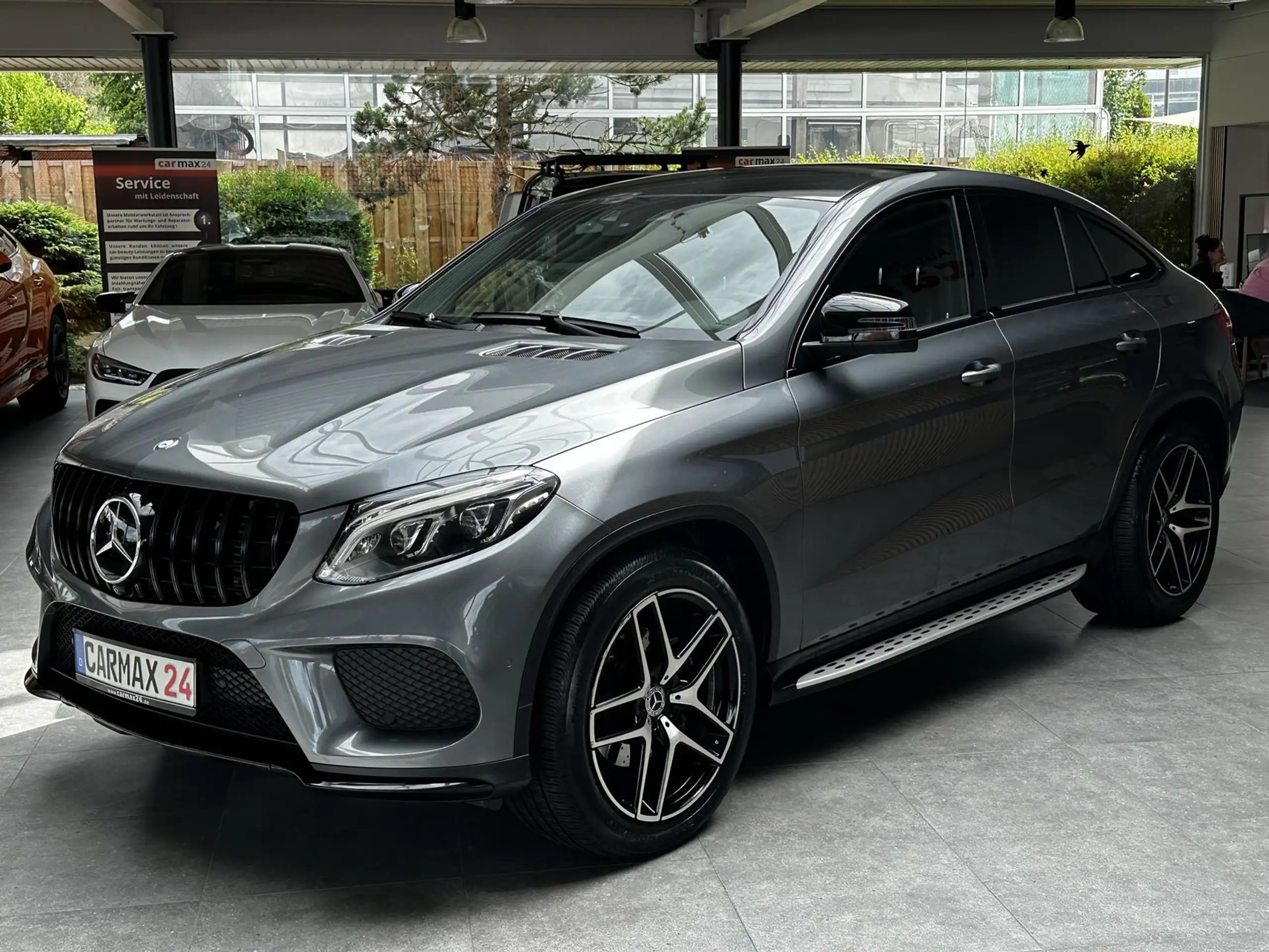 Mercedes-Benz - GLE 350