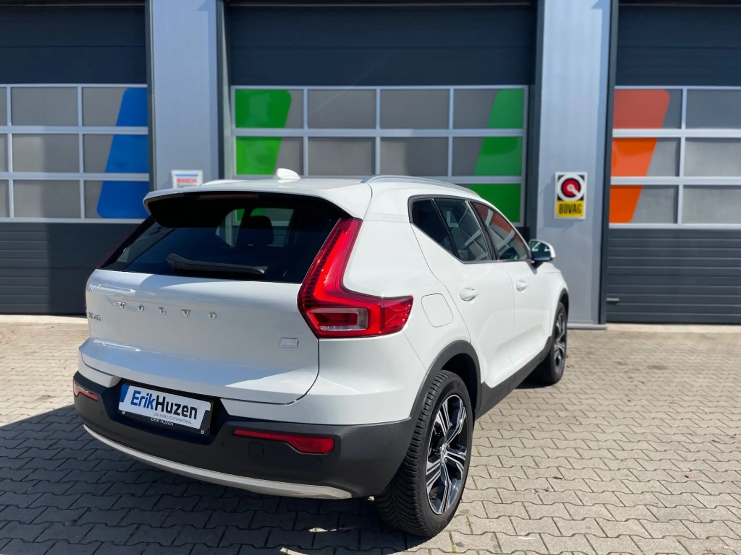 Volvo - XC40