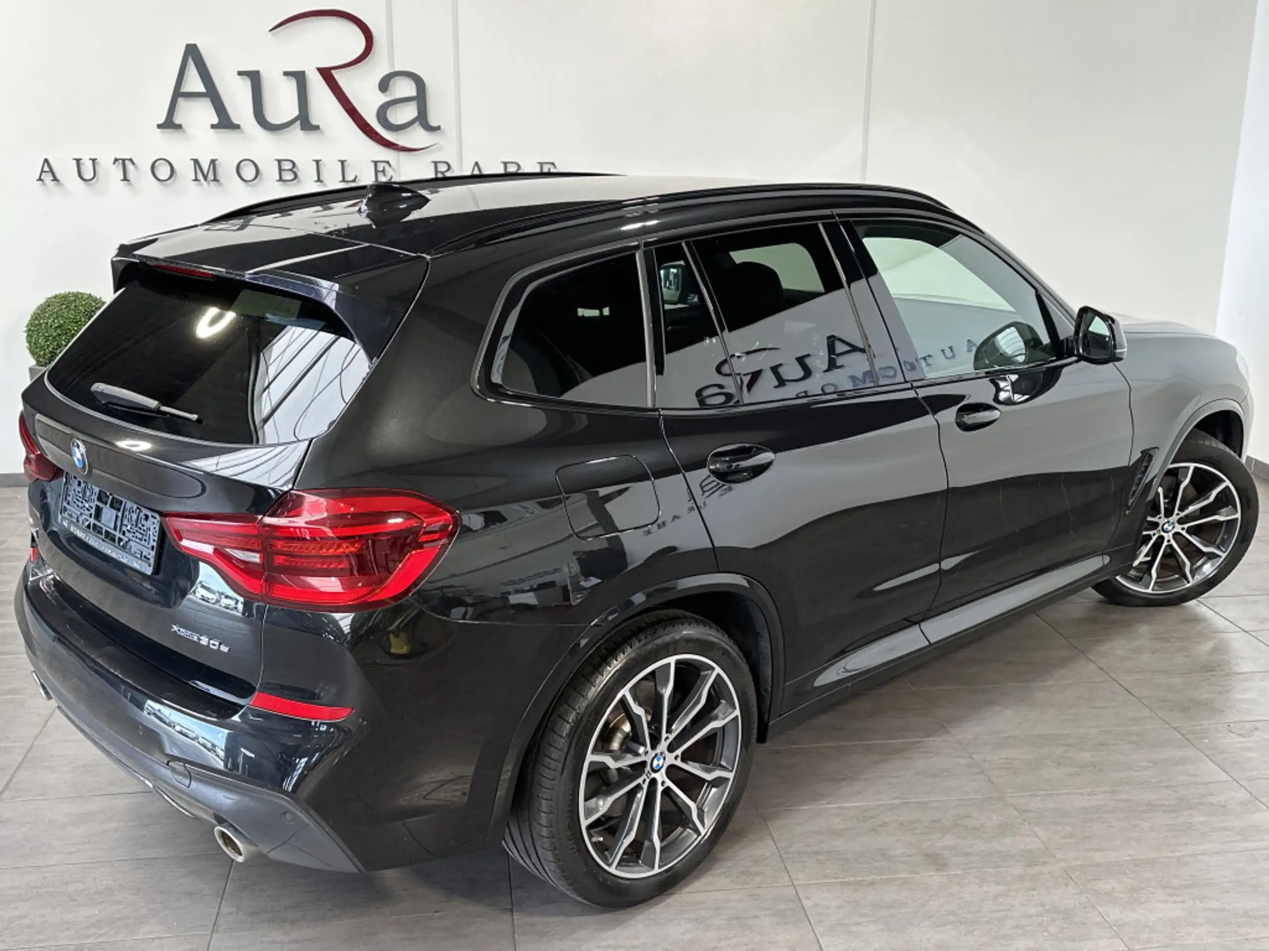 BMW - X3