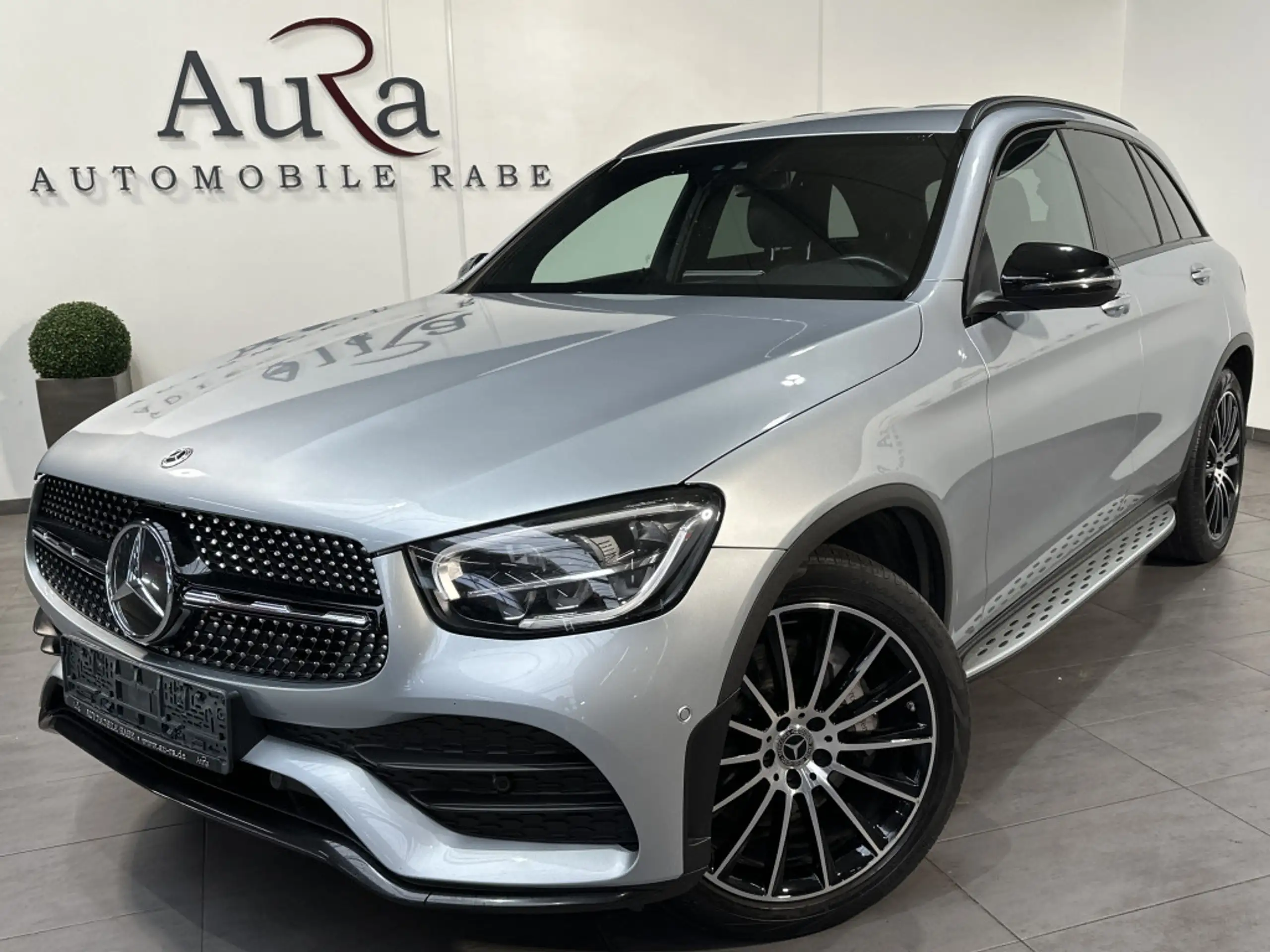 Mercedes-Benz - GLC 220