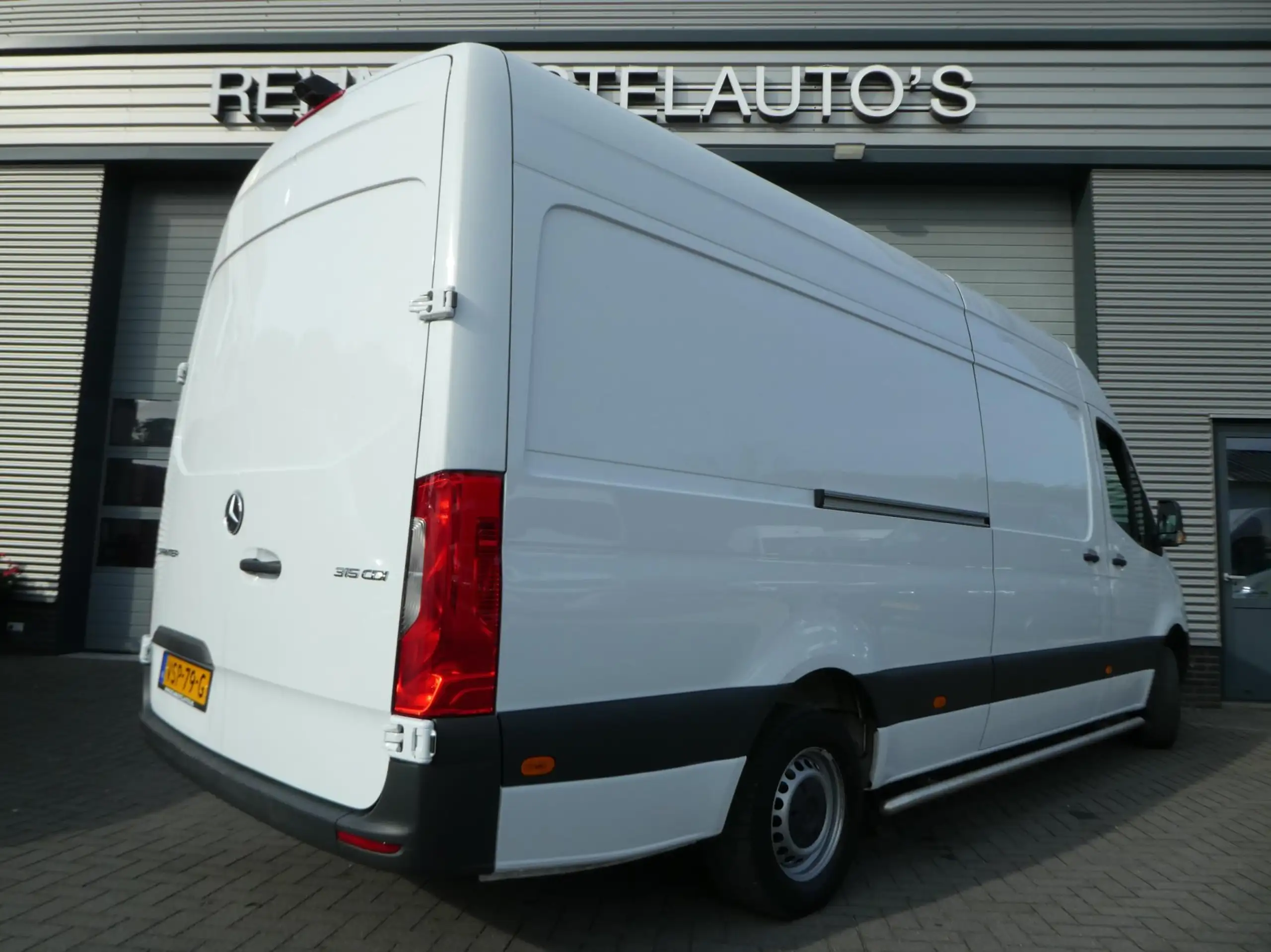 Mercedes-Benz - Sprinter