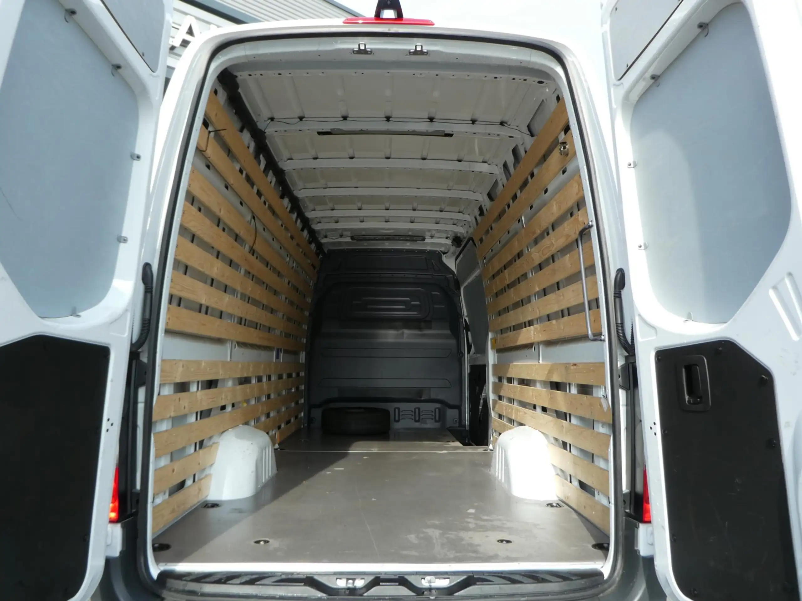 Mercedes-Benz - Sprinter